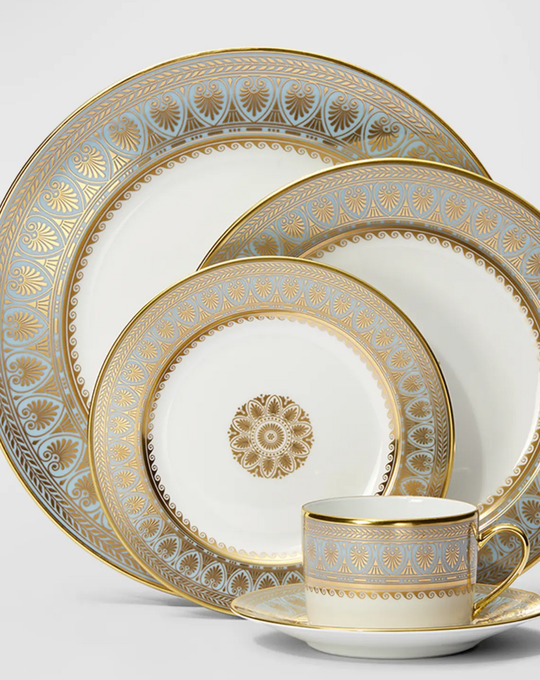 luxury golden design dinner plates ANGIE HOMES