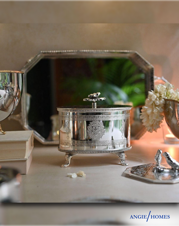 Luxury Well Crafted Silver Pot For gifting ANGIE HOMES