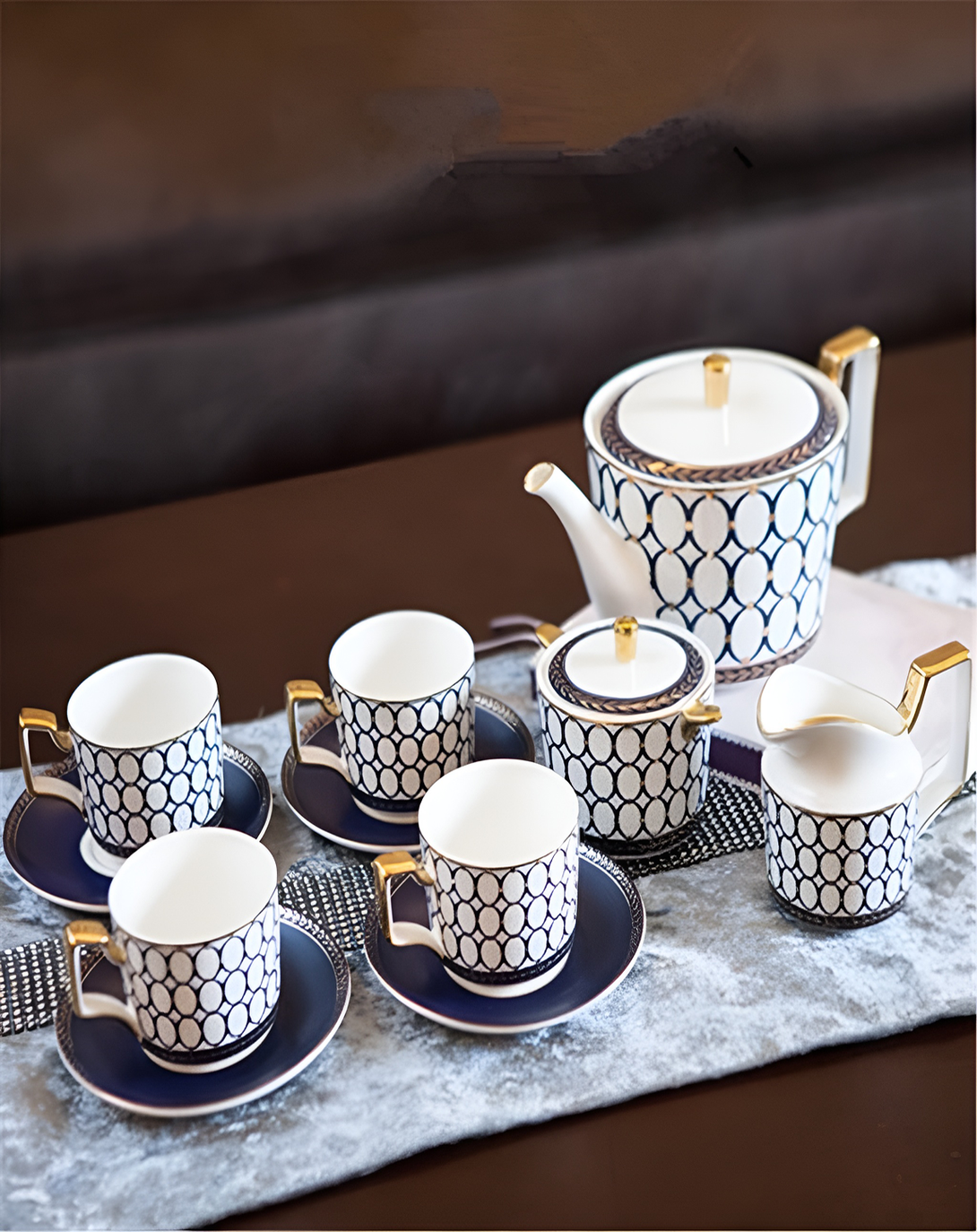 ANAEK BLUE AND WHITE TEA SET