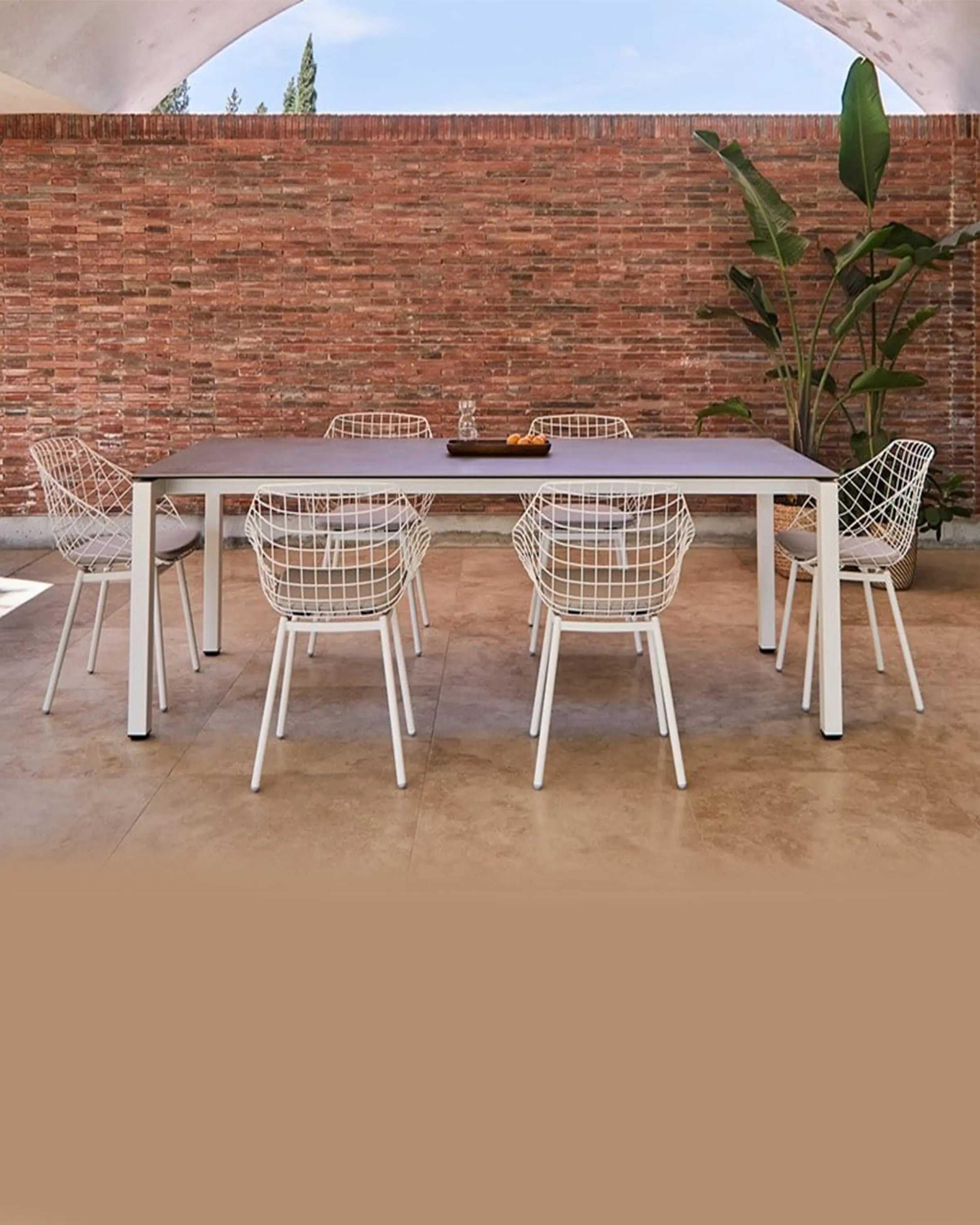 Ace Dining Table - Out Door Furniture