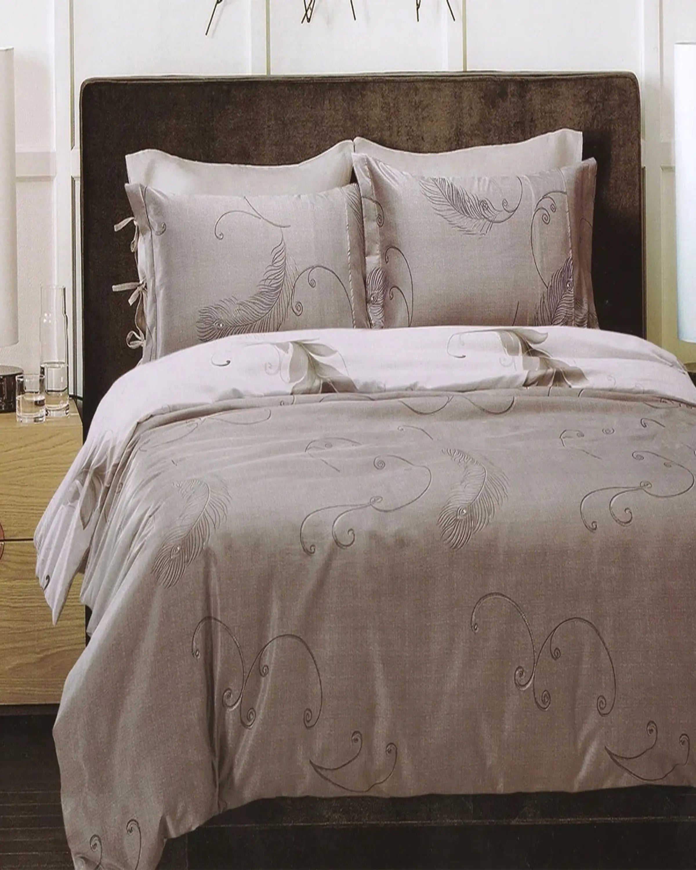 Albertus Grey Bedsheet Set