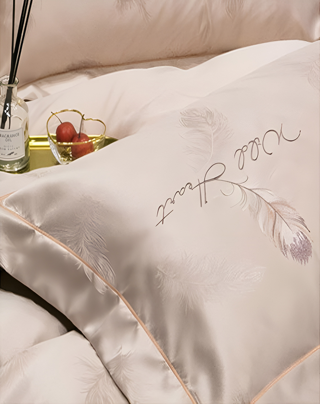 Albertus Grey Bedsheet Set