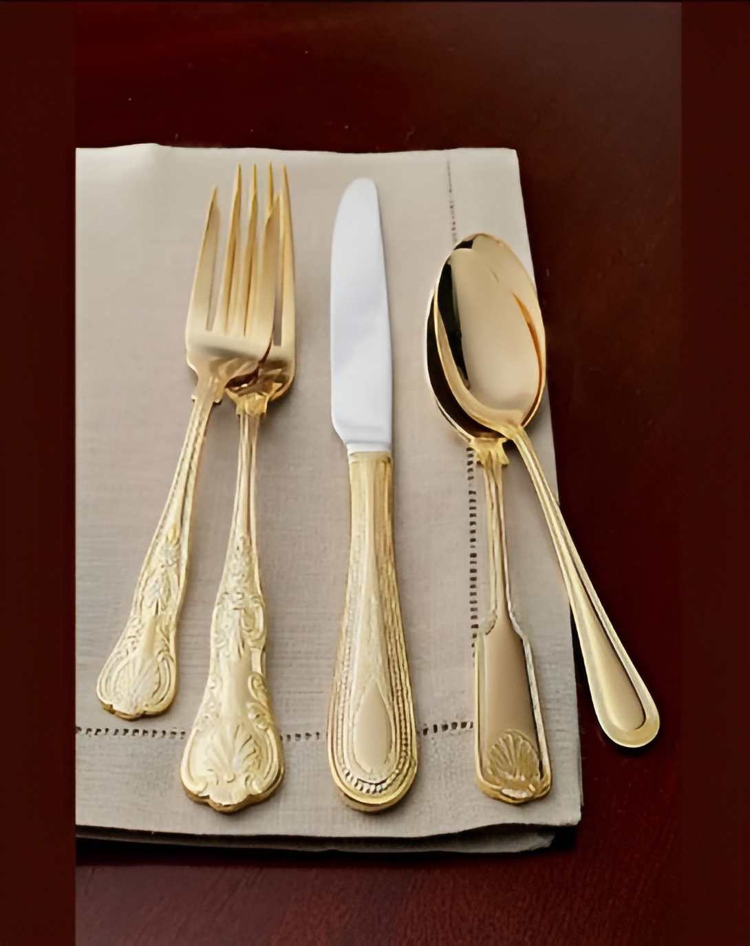 Alice Gold Finish Cutlery Set