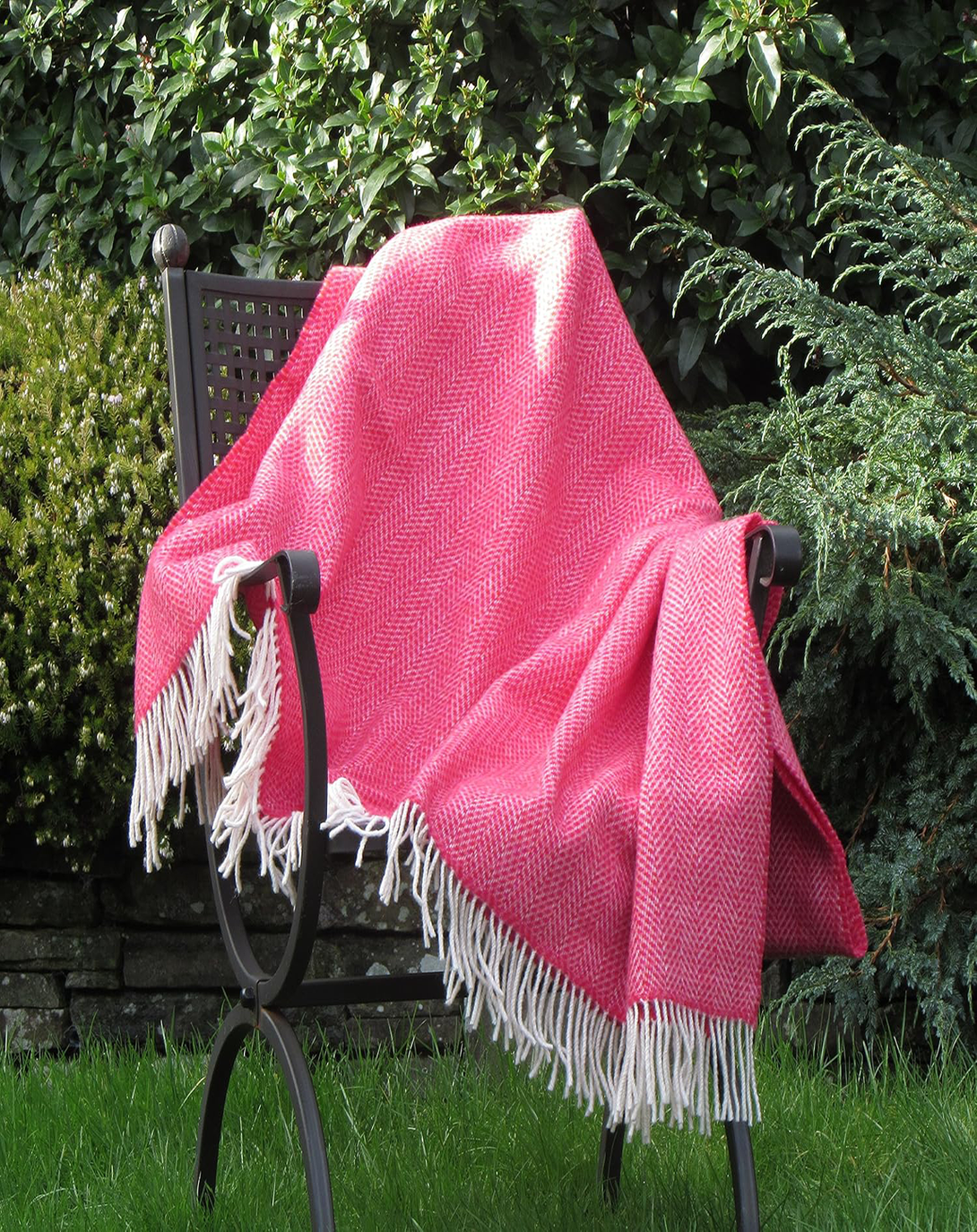 Asteria Pink Throw & Blanket ANGIE HOMES
