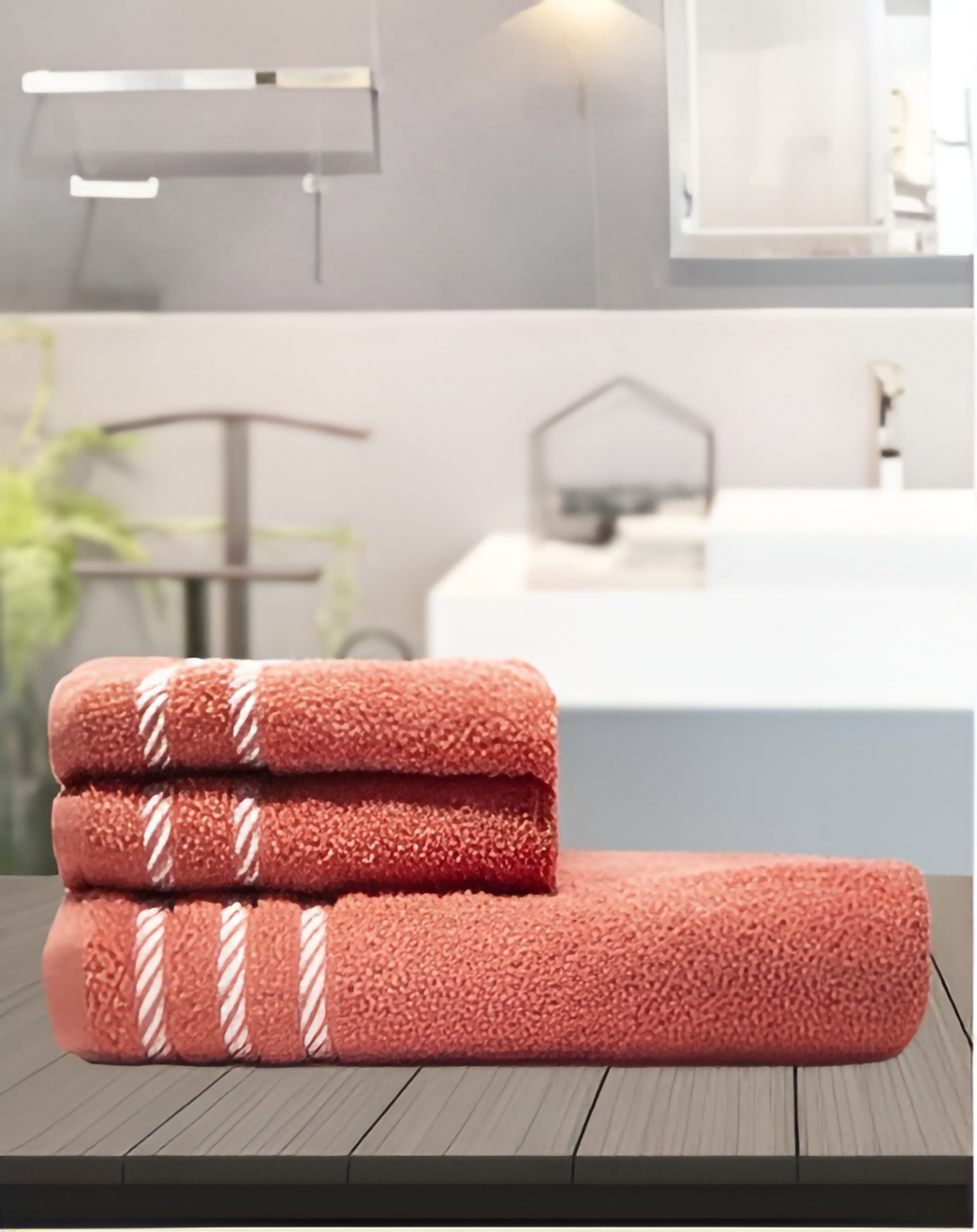 BEATRIX BATH TOWEL