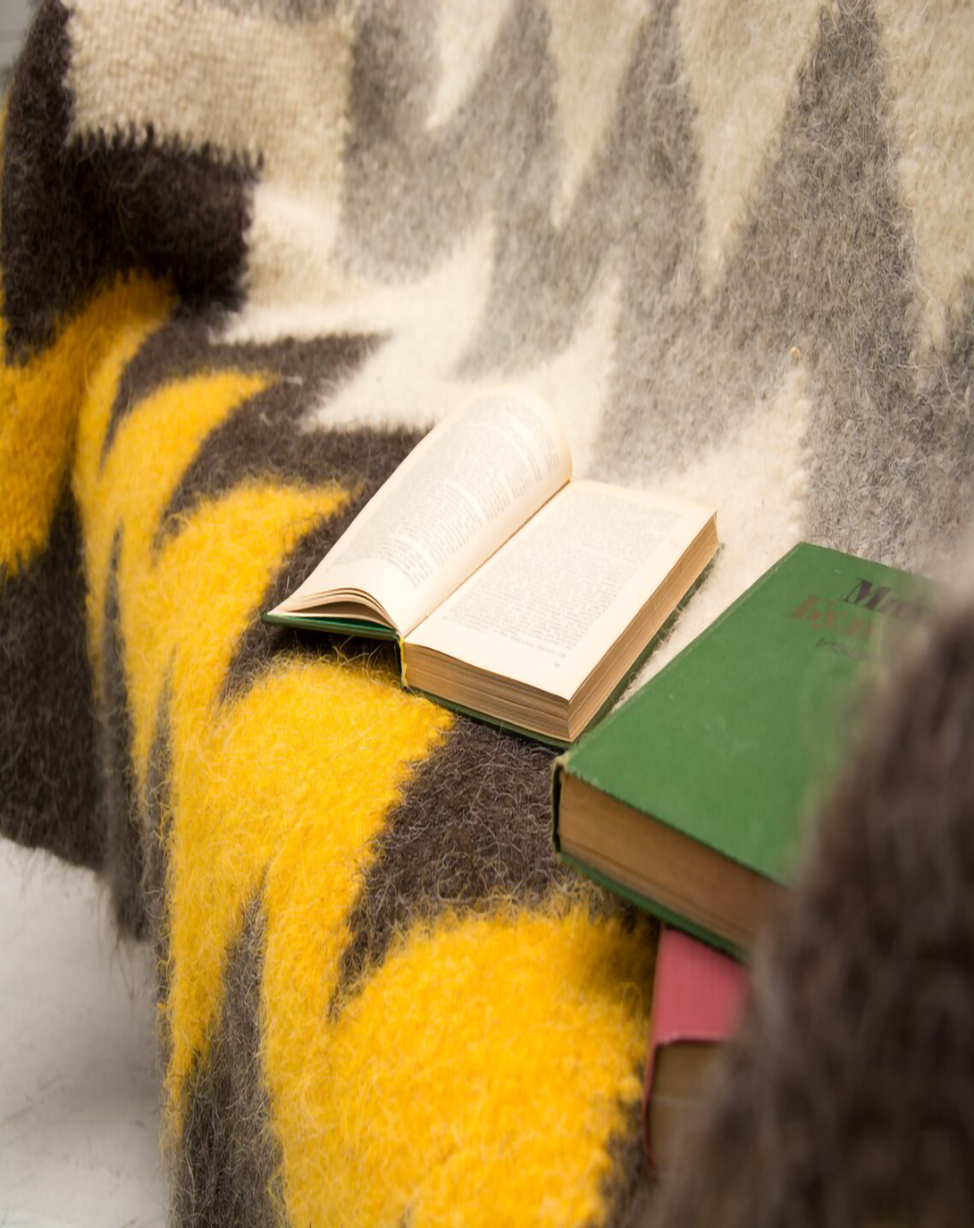 Bee Turmeric & White Throw & Blanket ANGIE HOMES