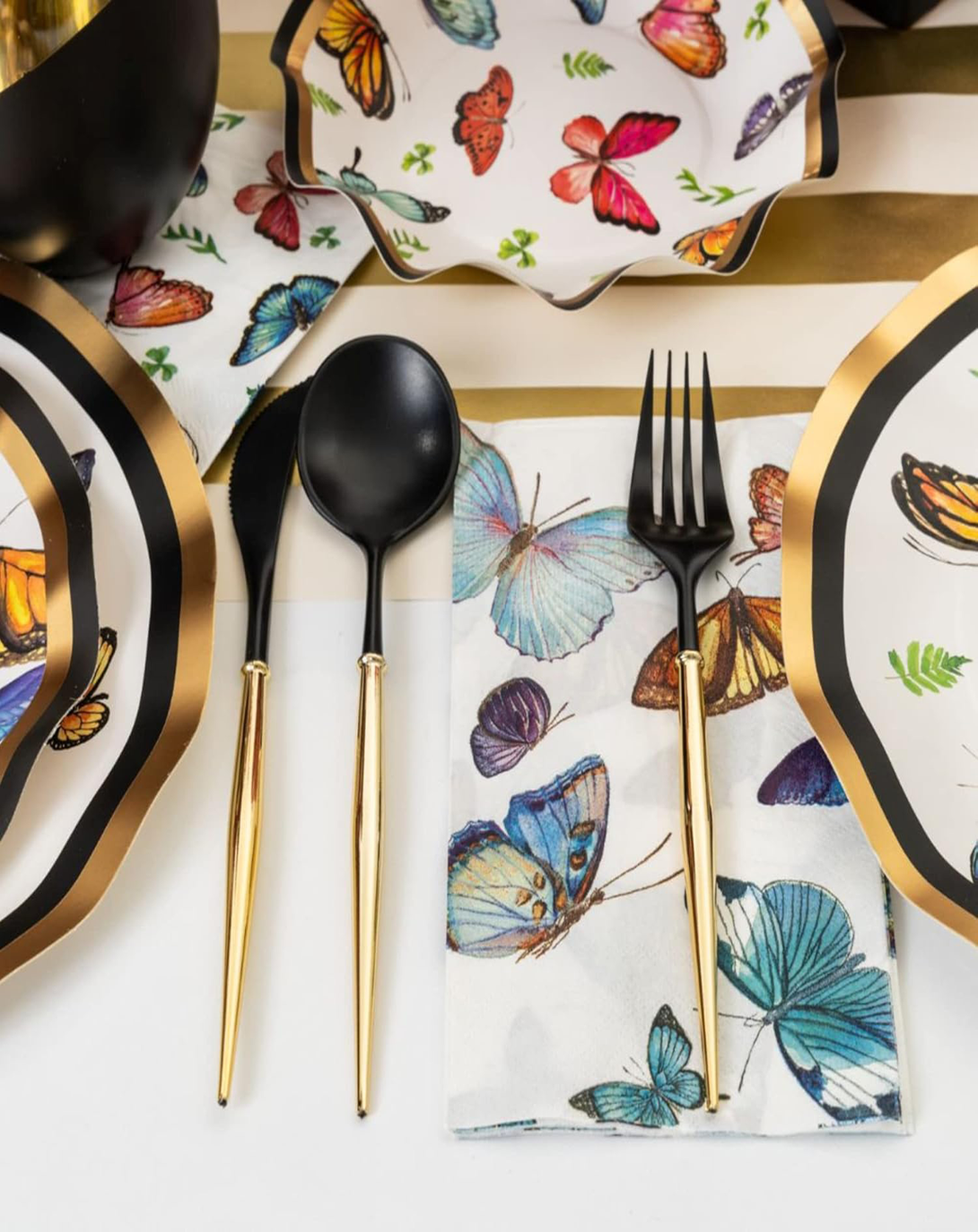 Butterfly Bright Multicolor Plates Set