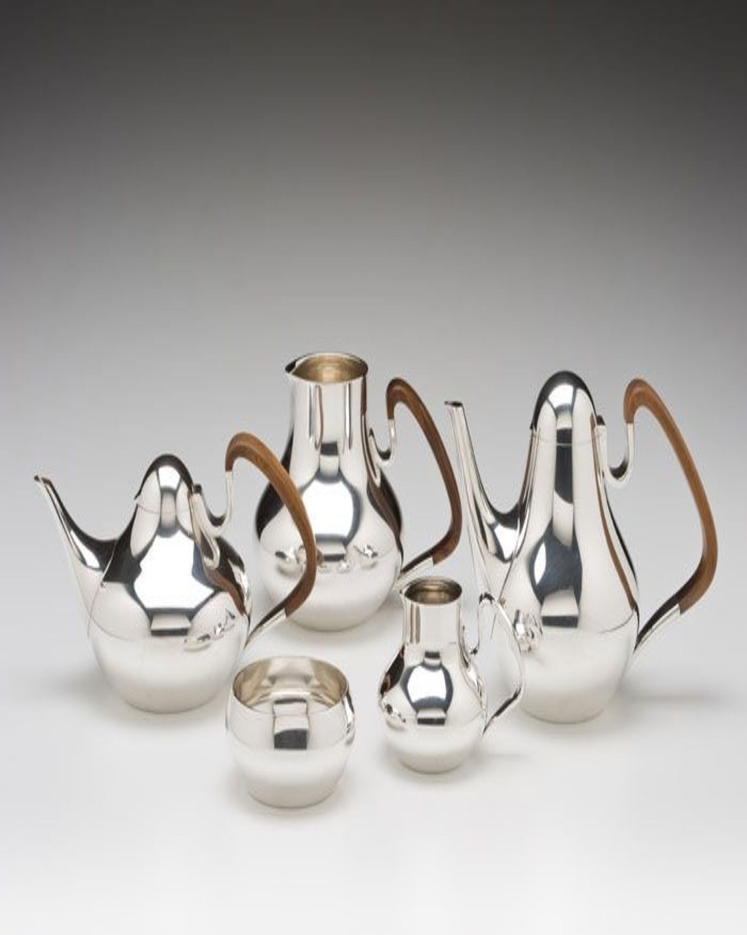 Classic Silver / Plated Tea Cup Kettle ANGIE HOMES