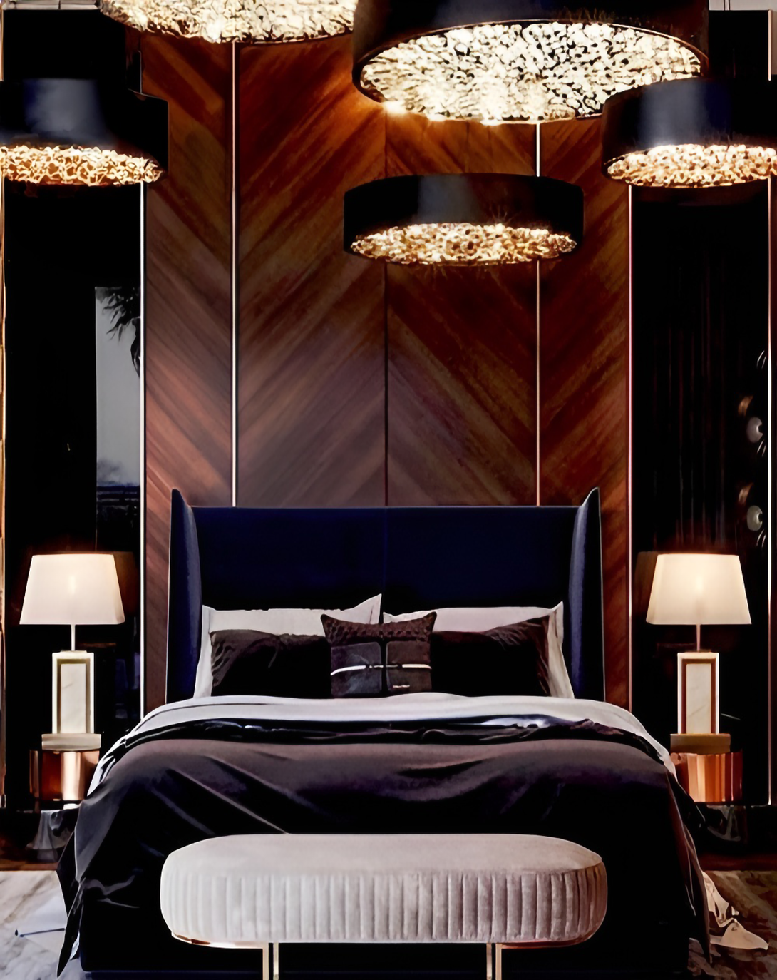 Classic Four-Poster Luxury Bed