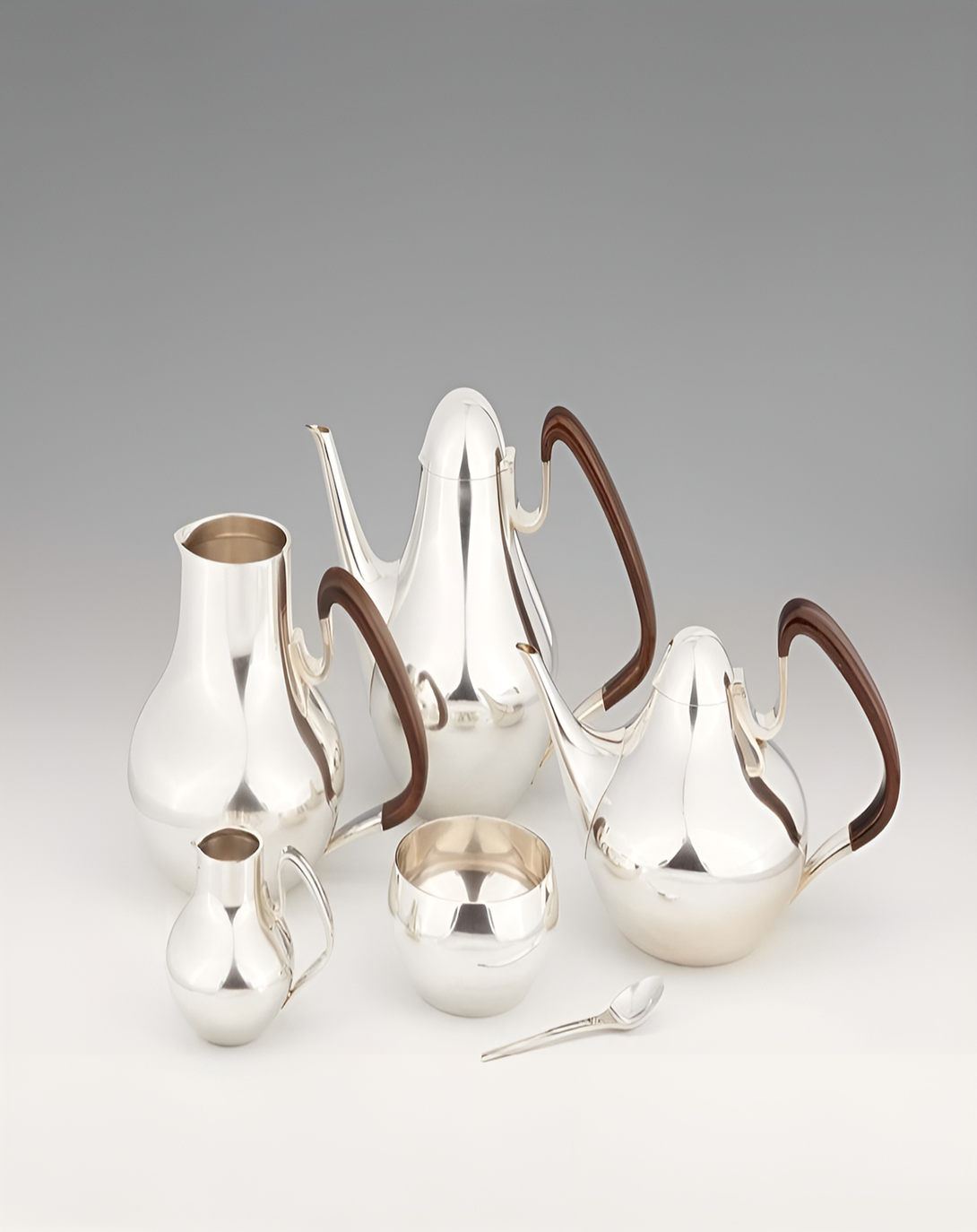 Classic Silver Plated Tea Cup Kettle