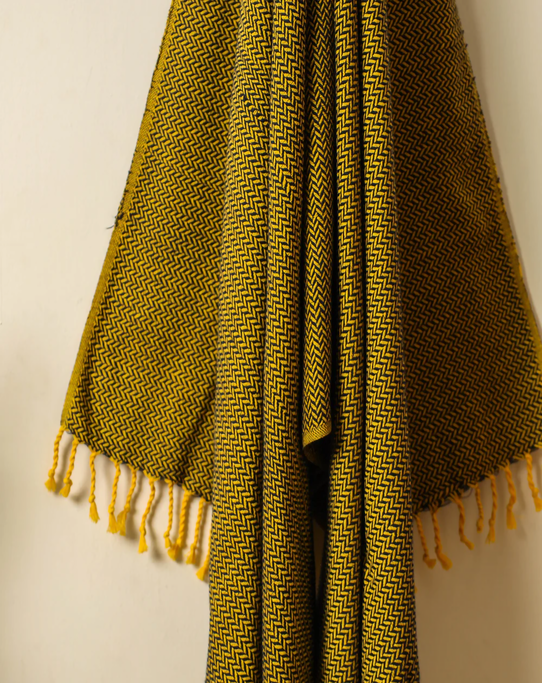 Clove Luxury Yellow & Grey Throw & Blanket