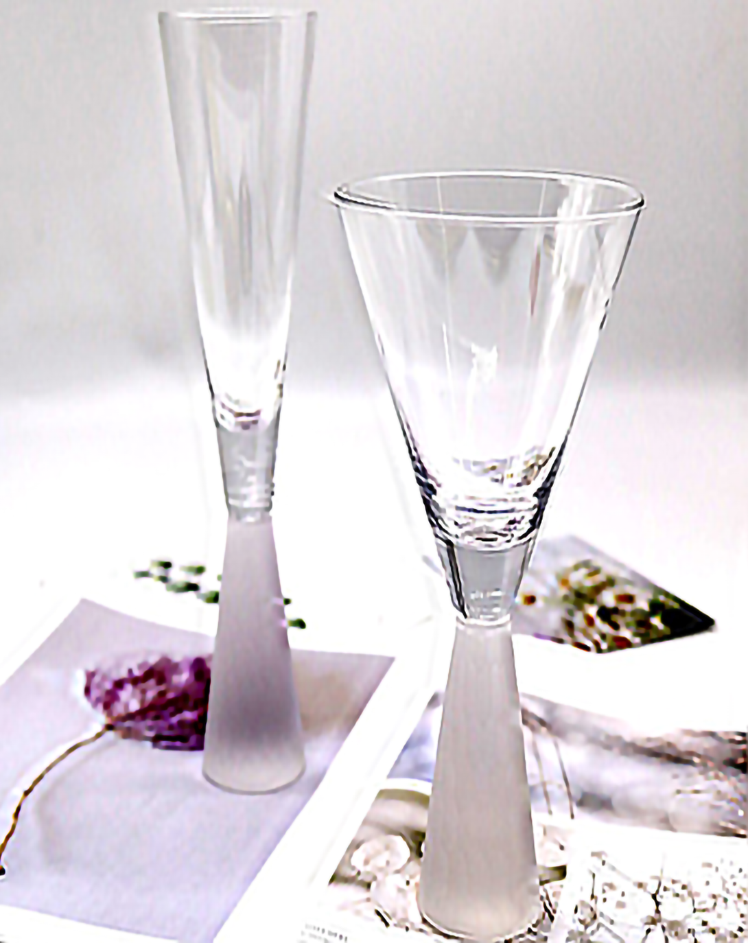 ELEGANT STYLISH WINE GLASS SET