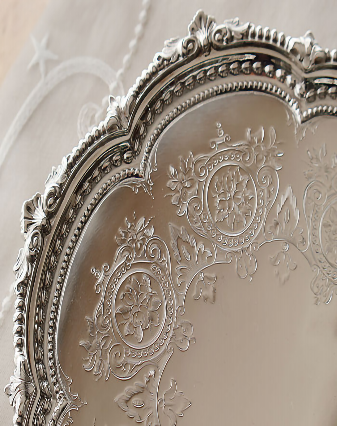 Engagement Classic Carving Round Silver Tray