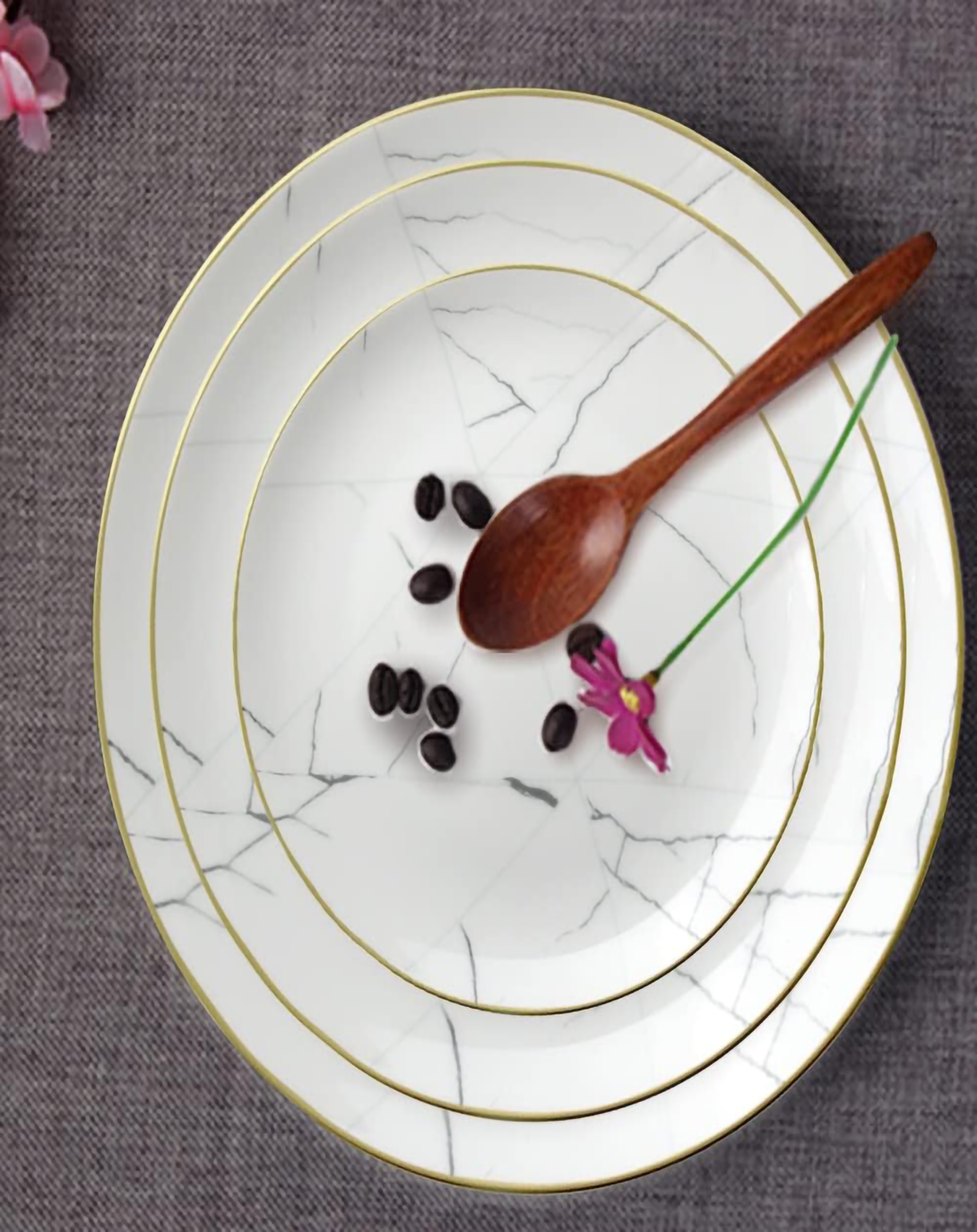 Eqarina White Modern Dinner Set