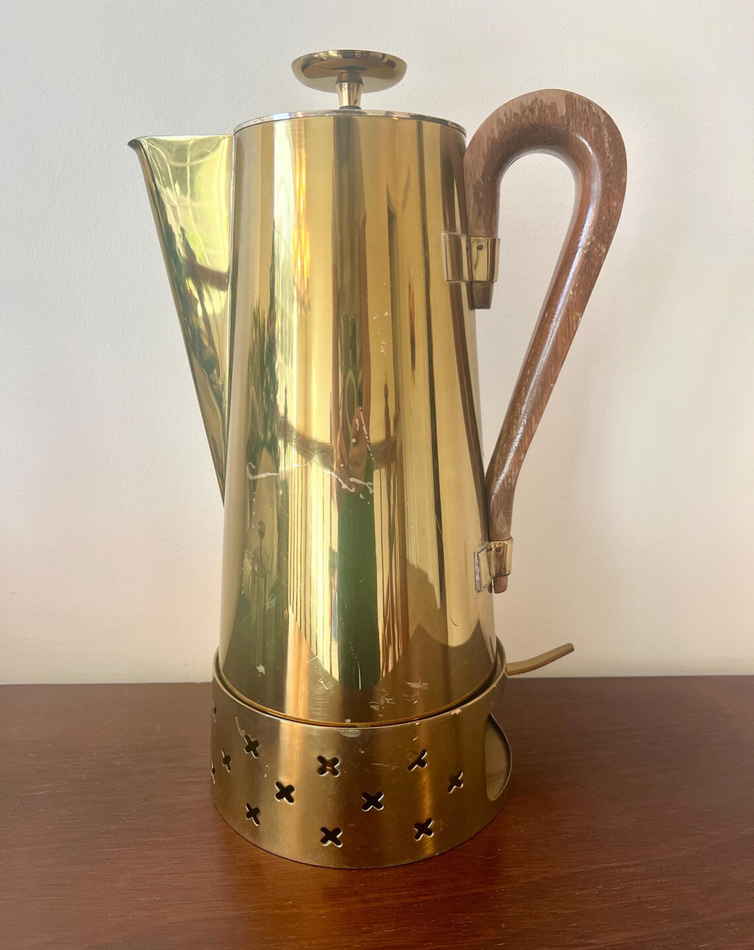 Gold Finish Modern Tea Set