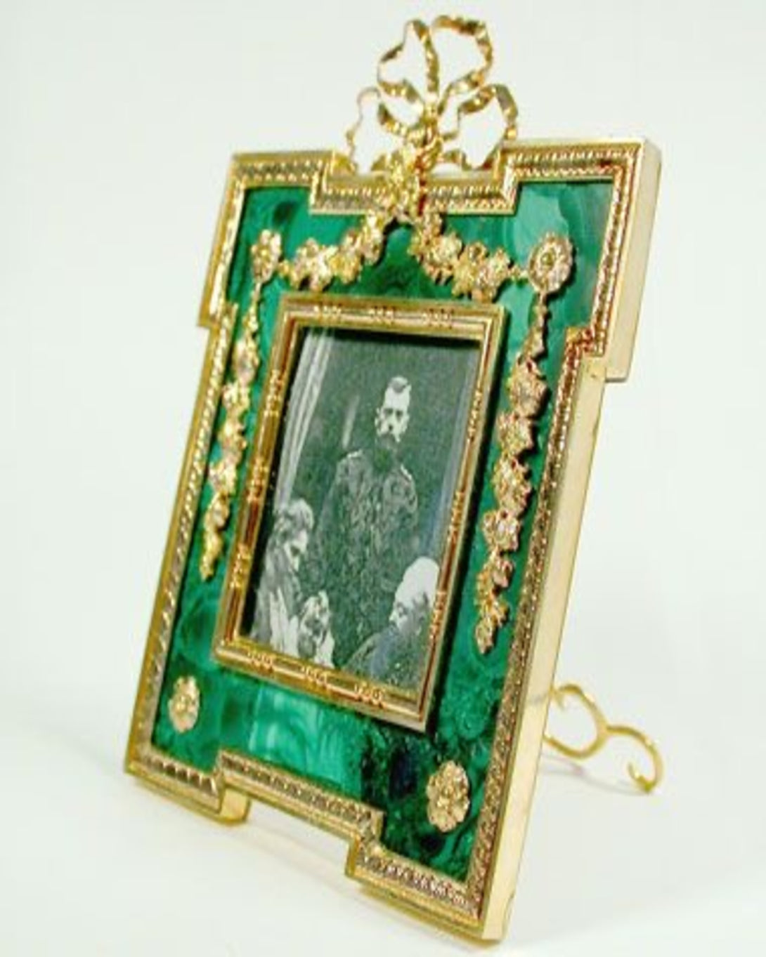 Graceful Modern Photo Frame ANGIE HOMES