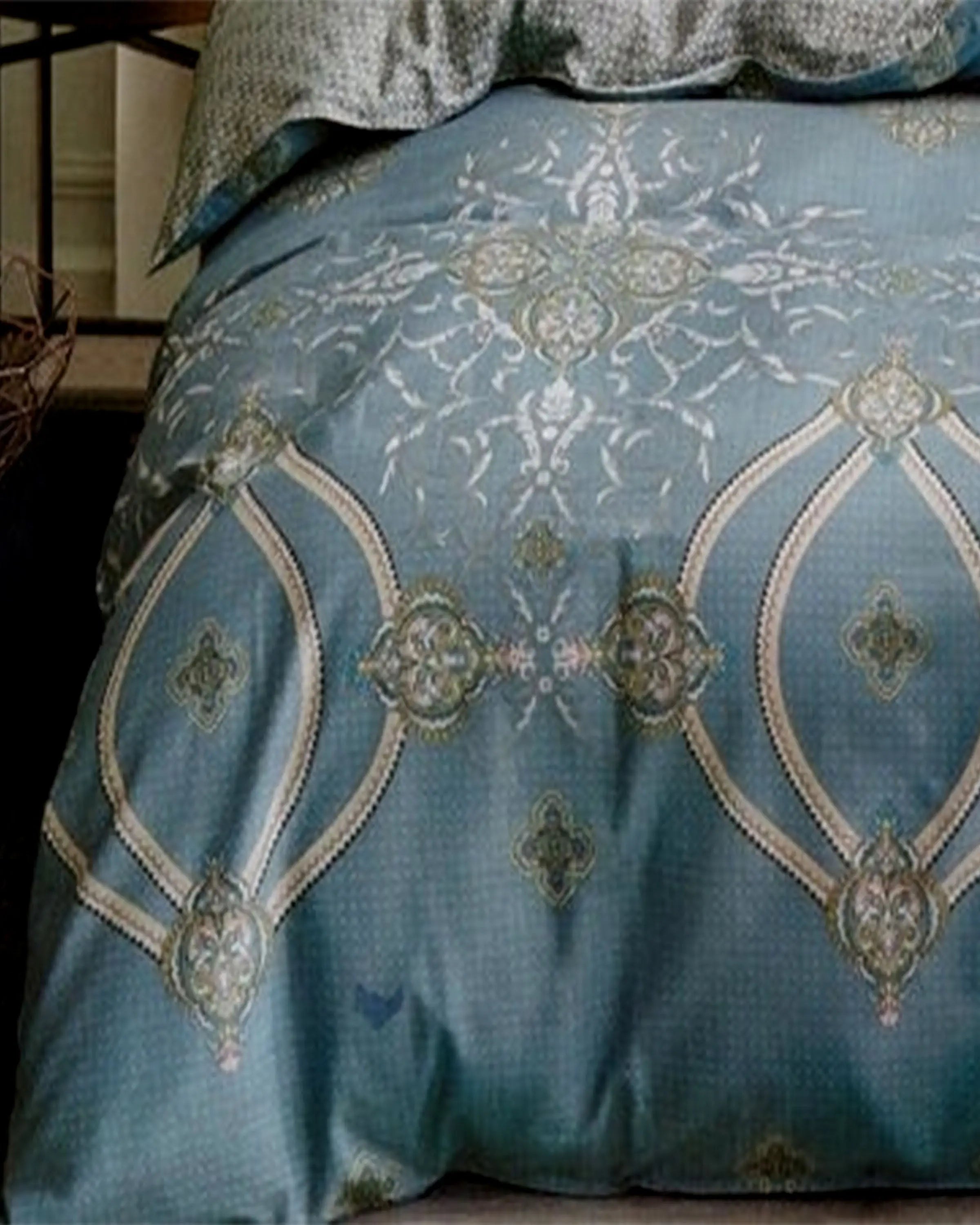 Buy Queen Size | Blue Printed Luxury Bed Sheets