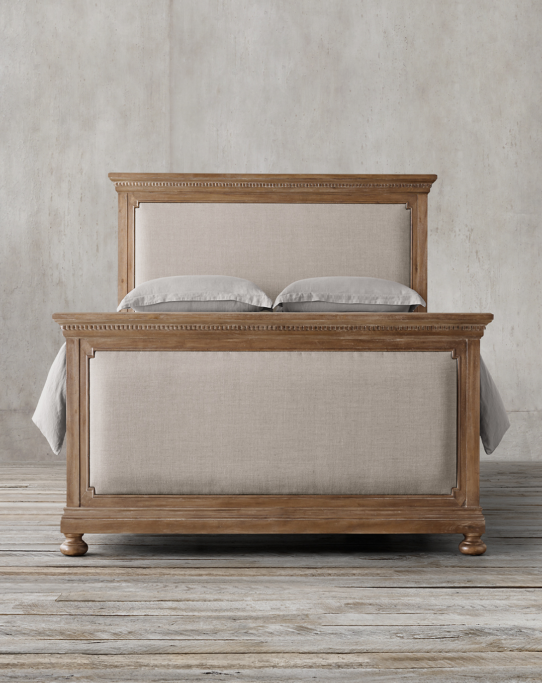 LENUX CLASSIC WODDEN BED