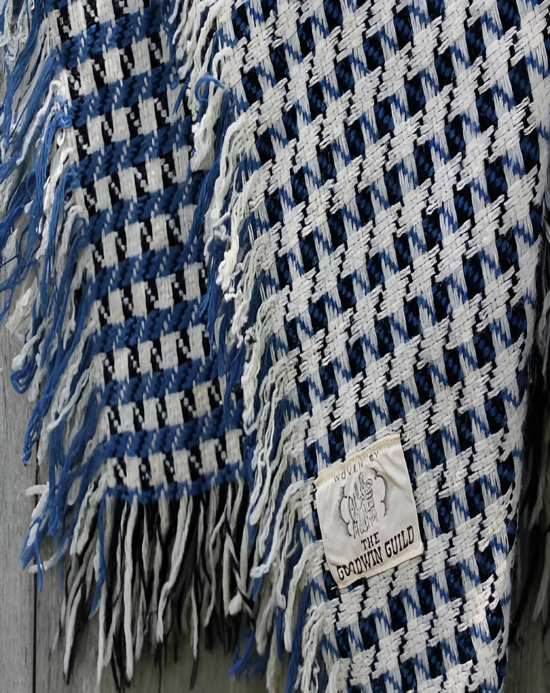 Lilo Luxury Dark Grey Throw & Blanket