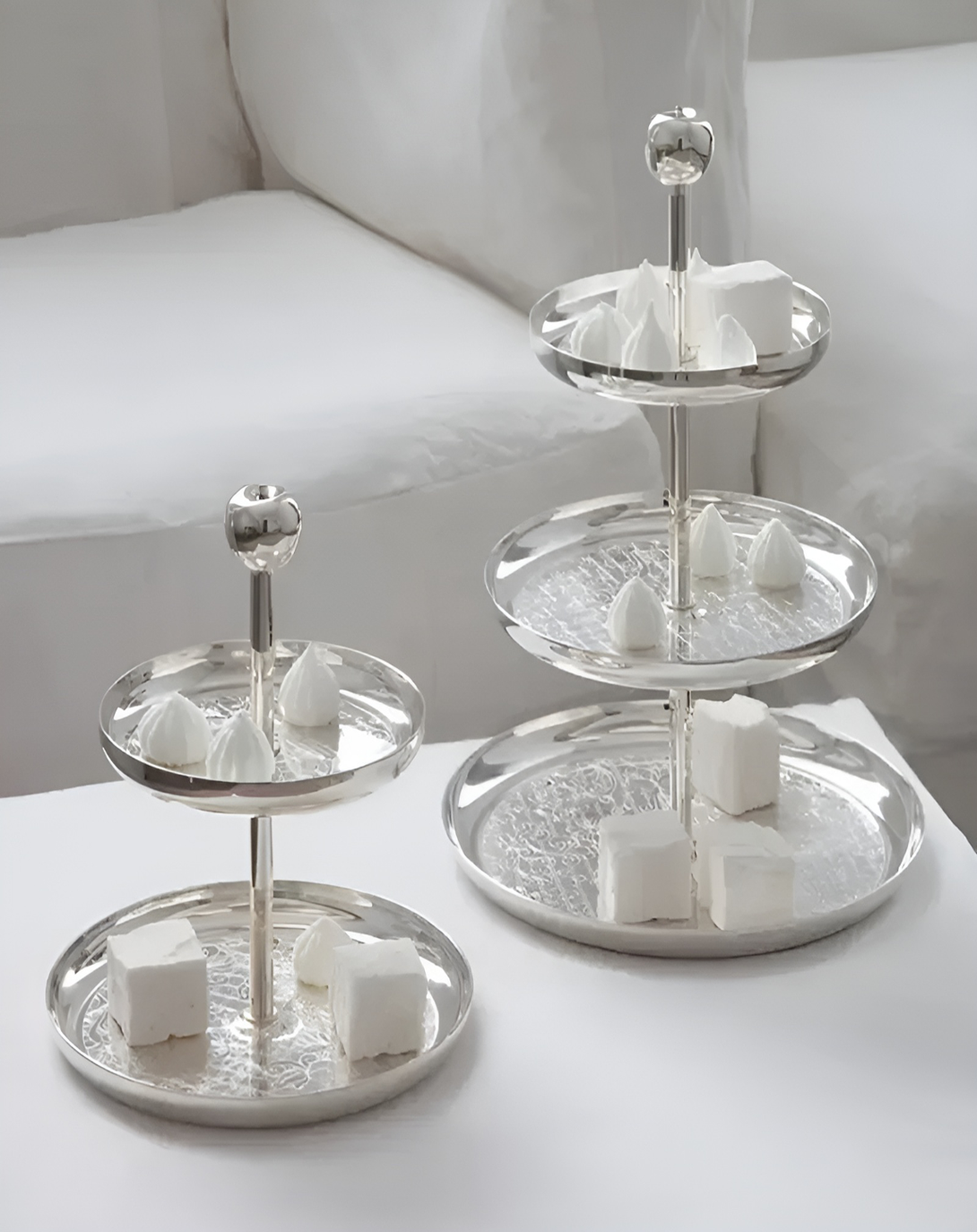 Luxe Fusion Silver Luxury Plated Cake Tray
