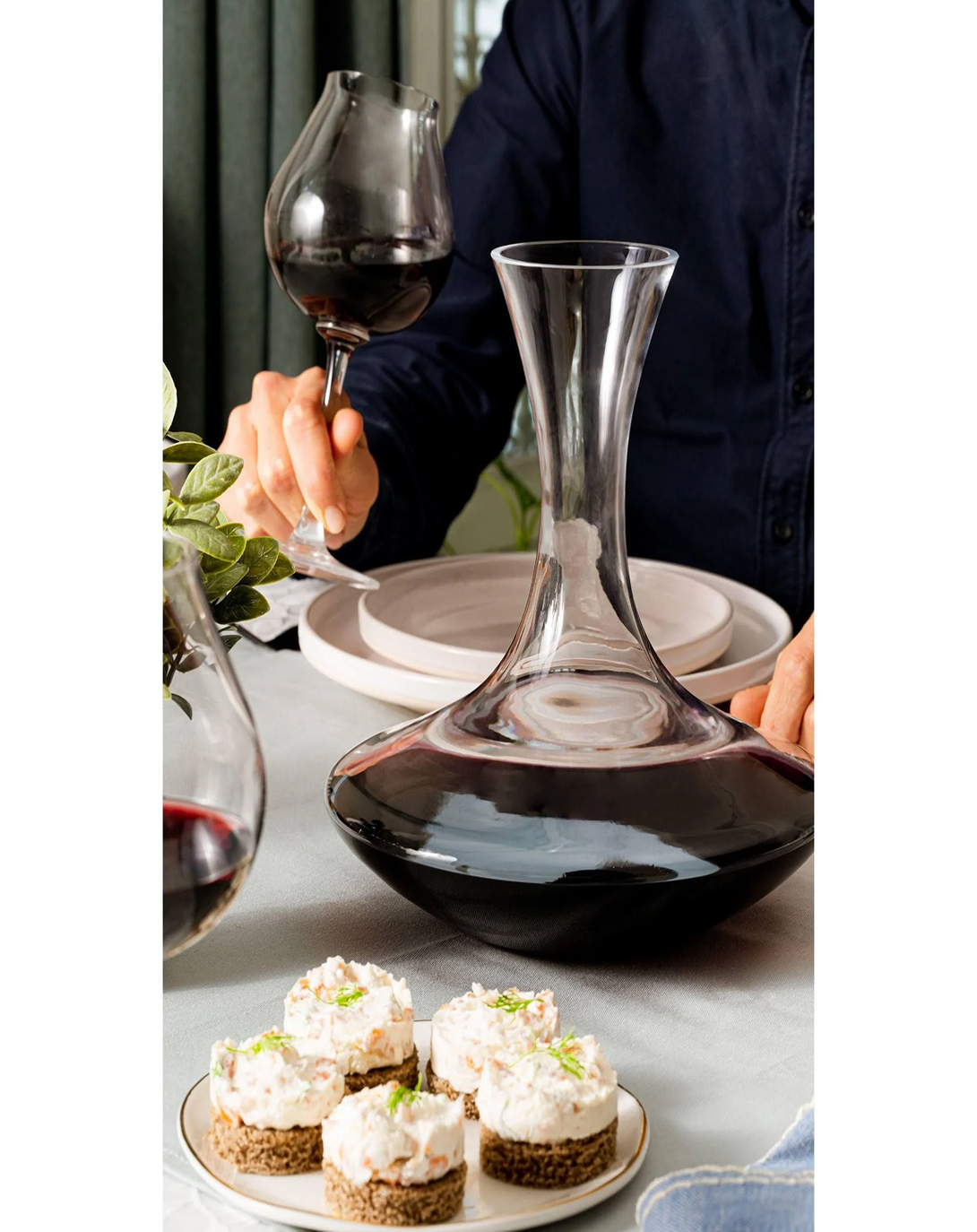 MELLIA WINE CRYSTAL DECANTER