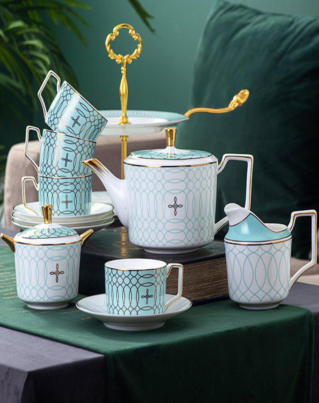 MOSSAVA BLUE AND WHITE TEA SET