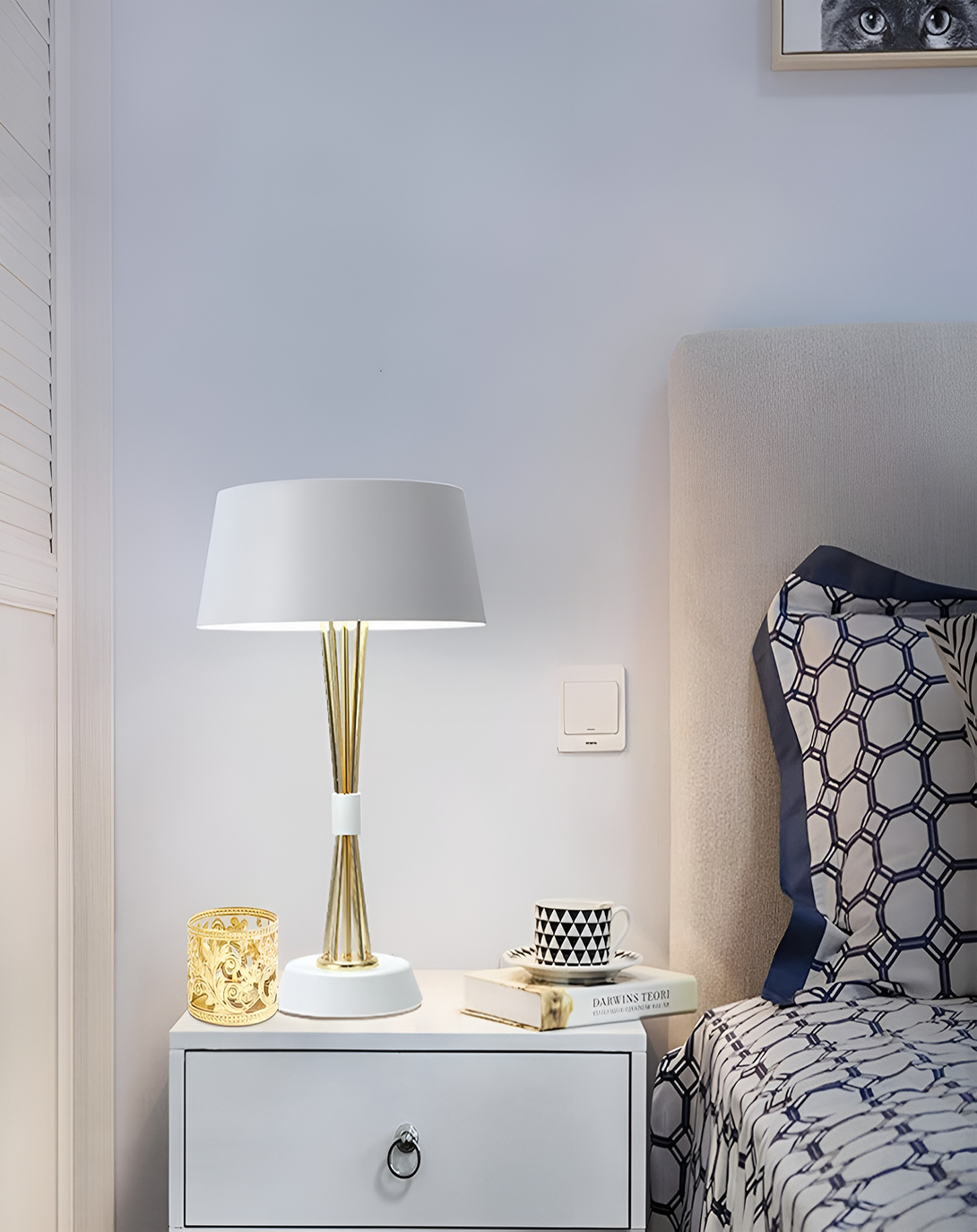 Modern Lamppost White Luxury Table Lamps