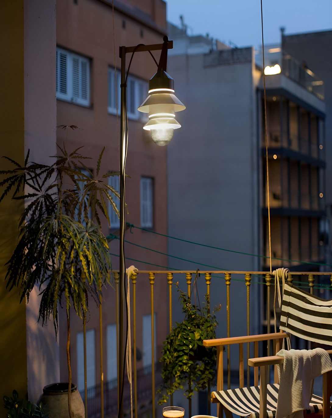 Modern Maples Luxury Standing Lights ANGIE HOMES