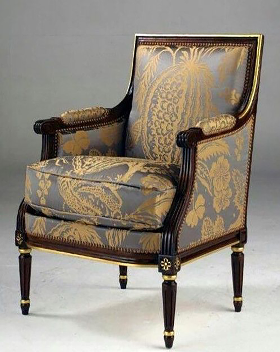 Modern Plush Stylish Luxury Sofa Chair