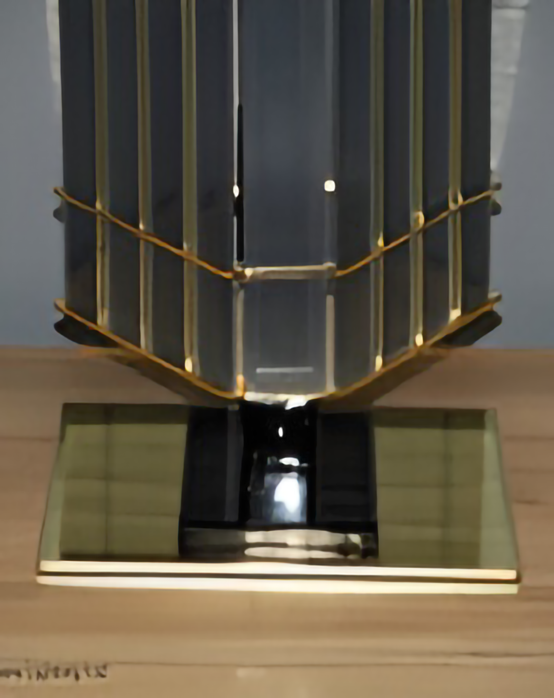 Modern Splash Glass And Fiber Table Lamp