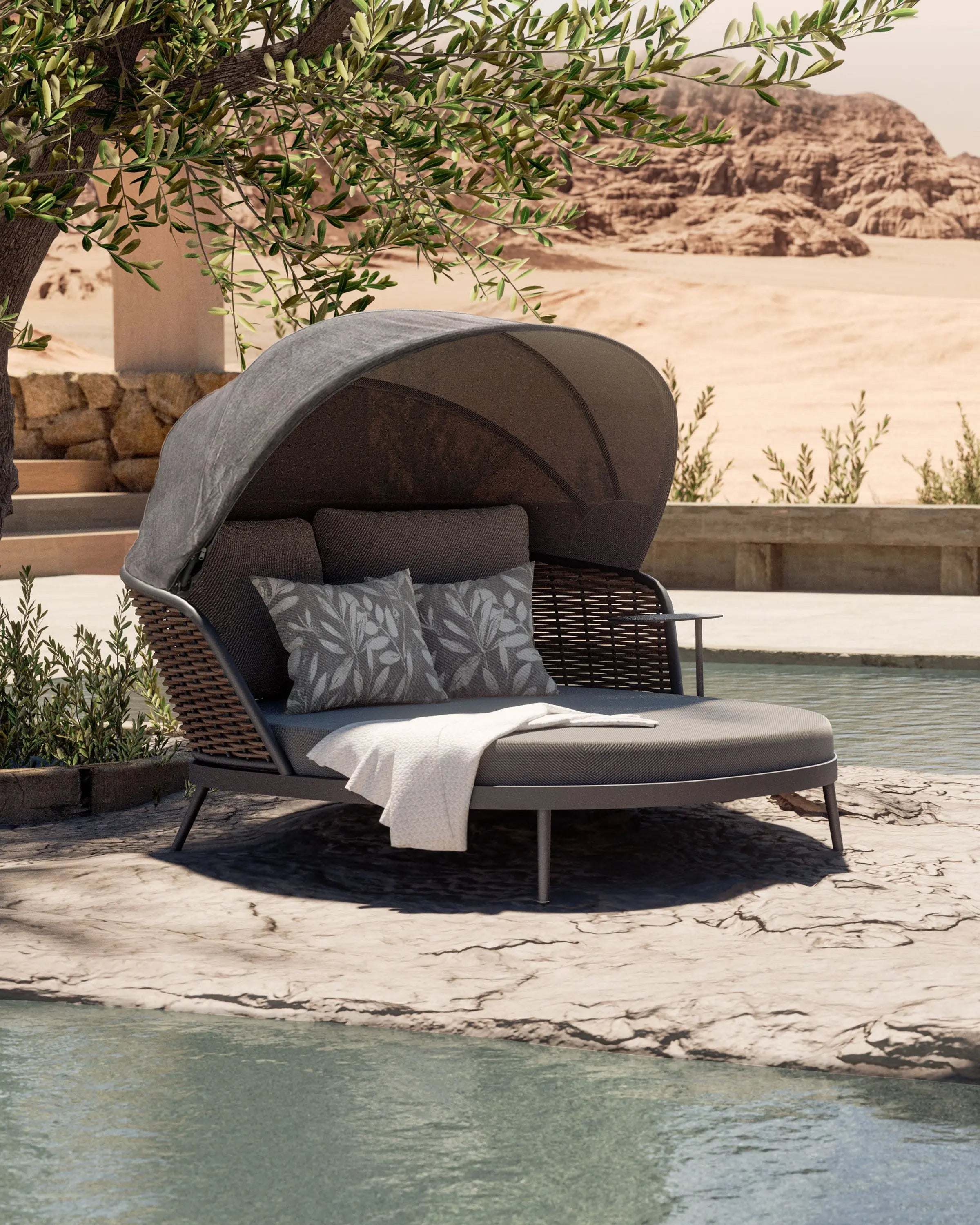 Muses Daybed - Out Door Furniture
