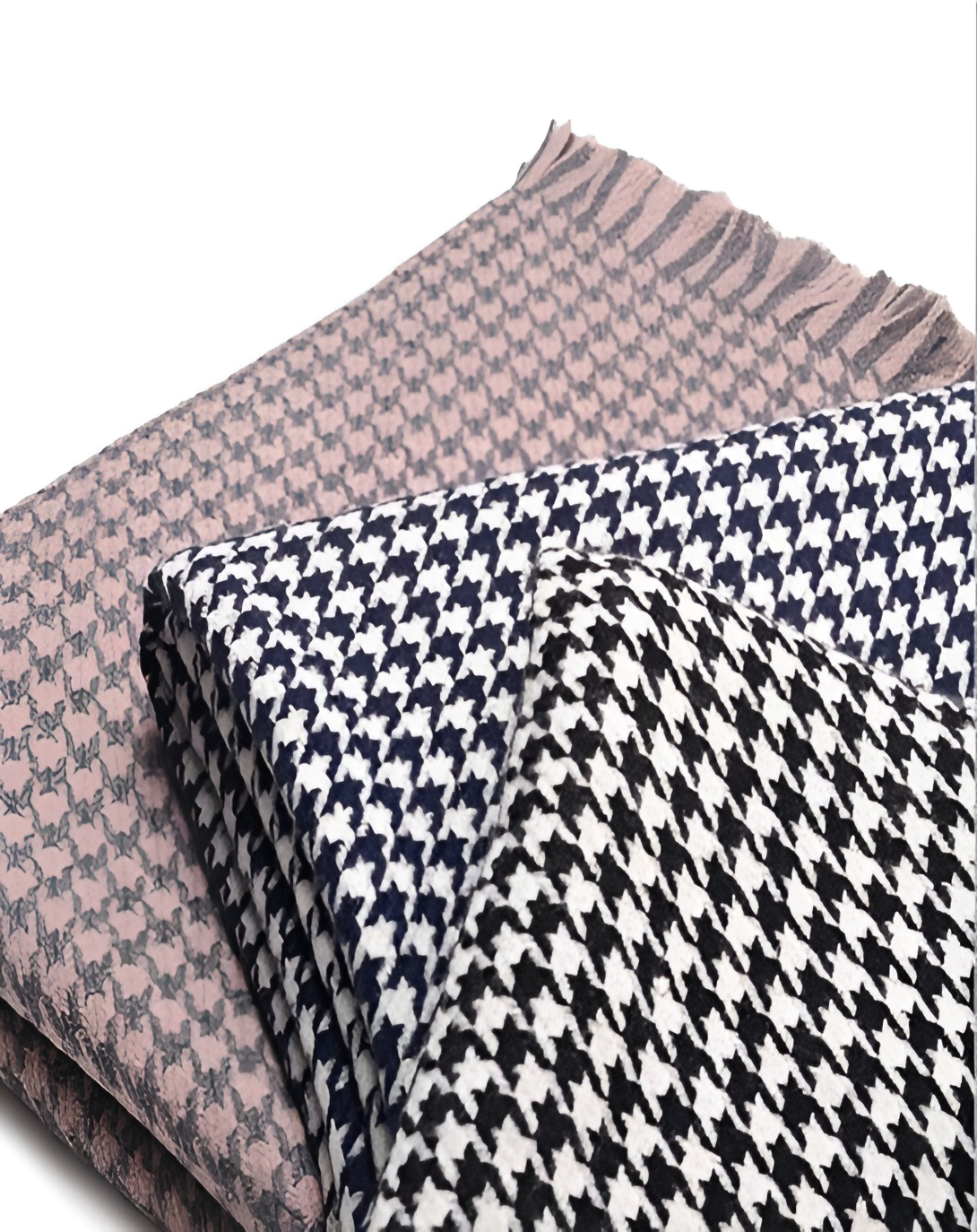 NIXIE BLACK THROW & BLANKET