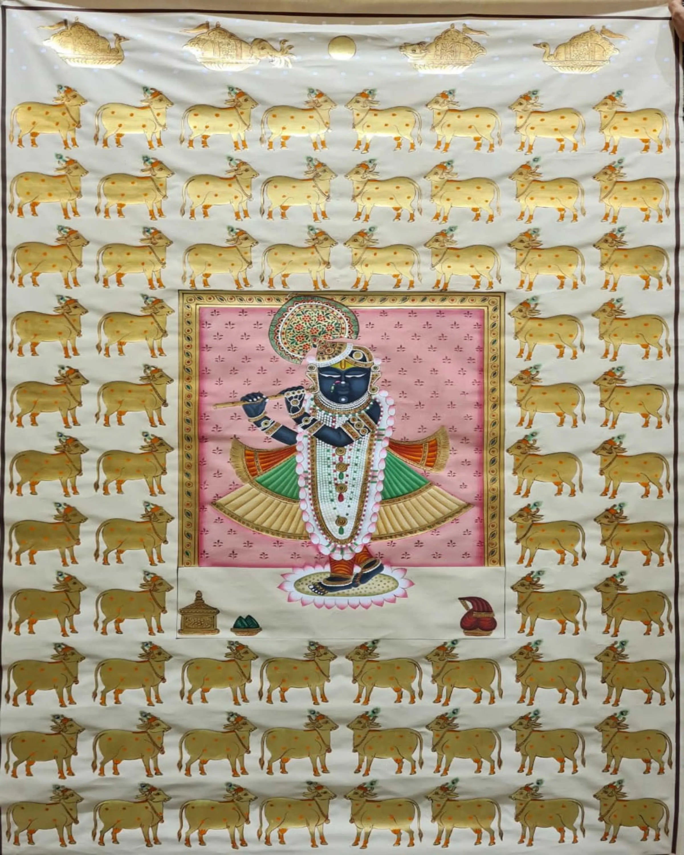 Nara Krishna Golden Pichwai ANGIE KRIPALANI DESIGN - ANGIE HOMES
