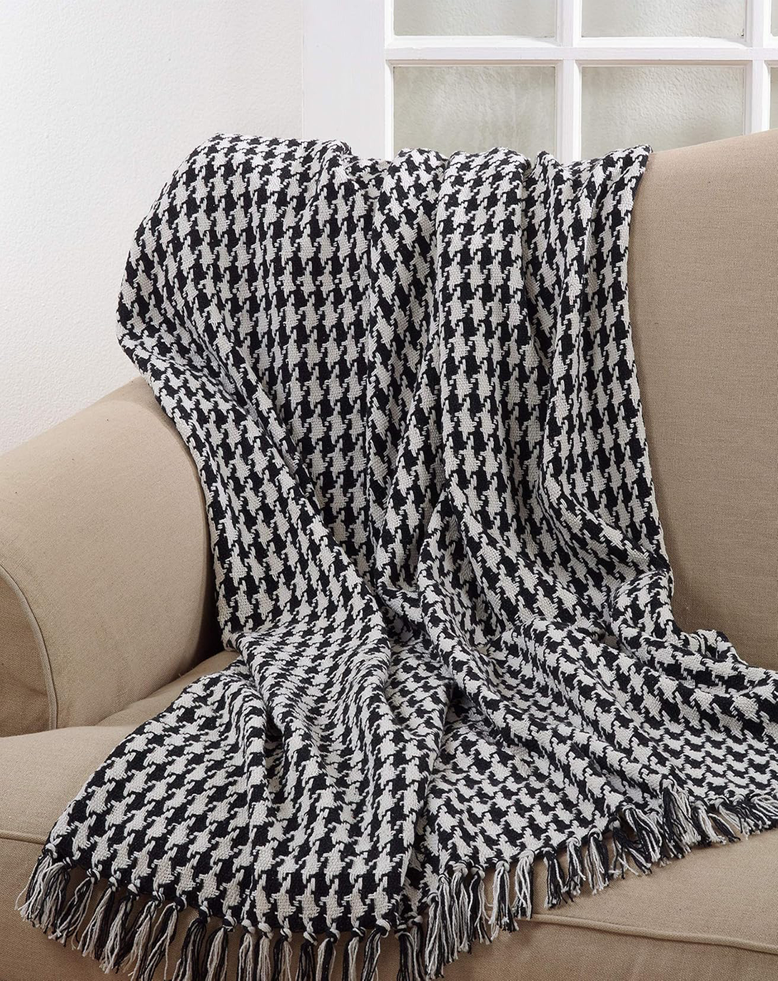 OSGOOD BLACK THROW & BLANKET