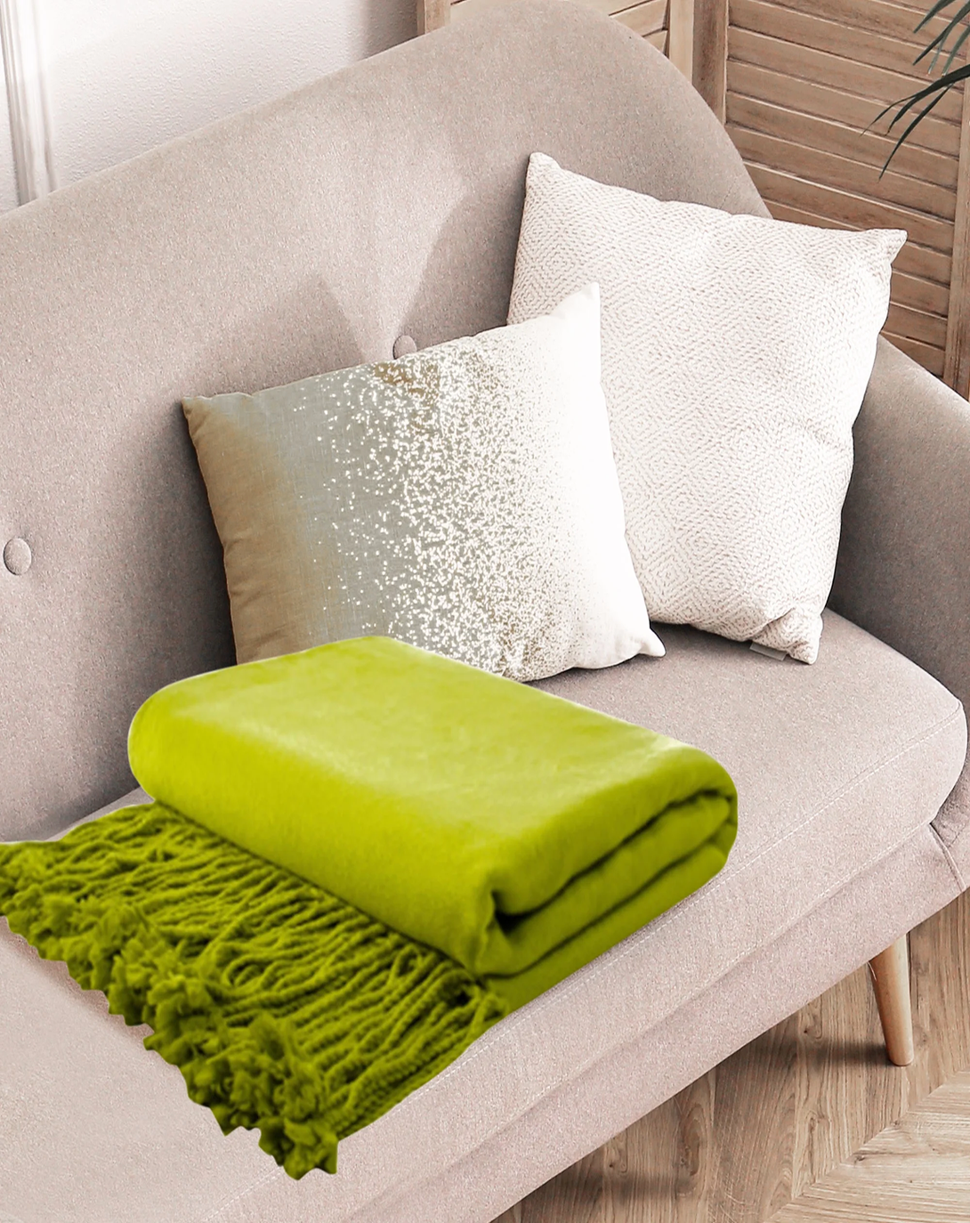 PALLAS LIGHT GREEN THROW & BLANKET