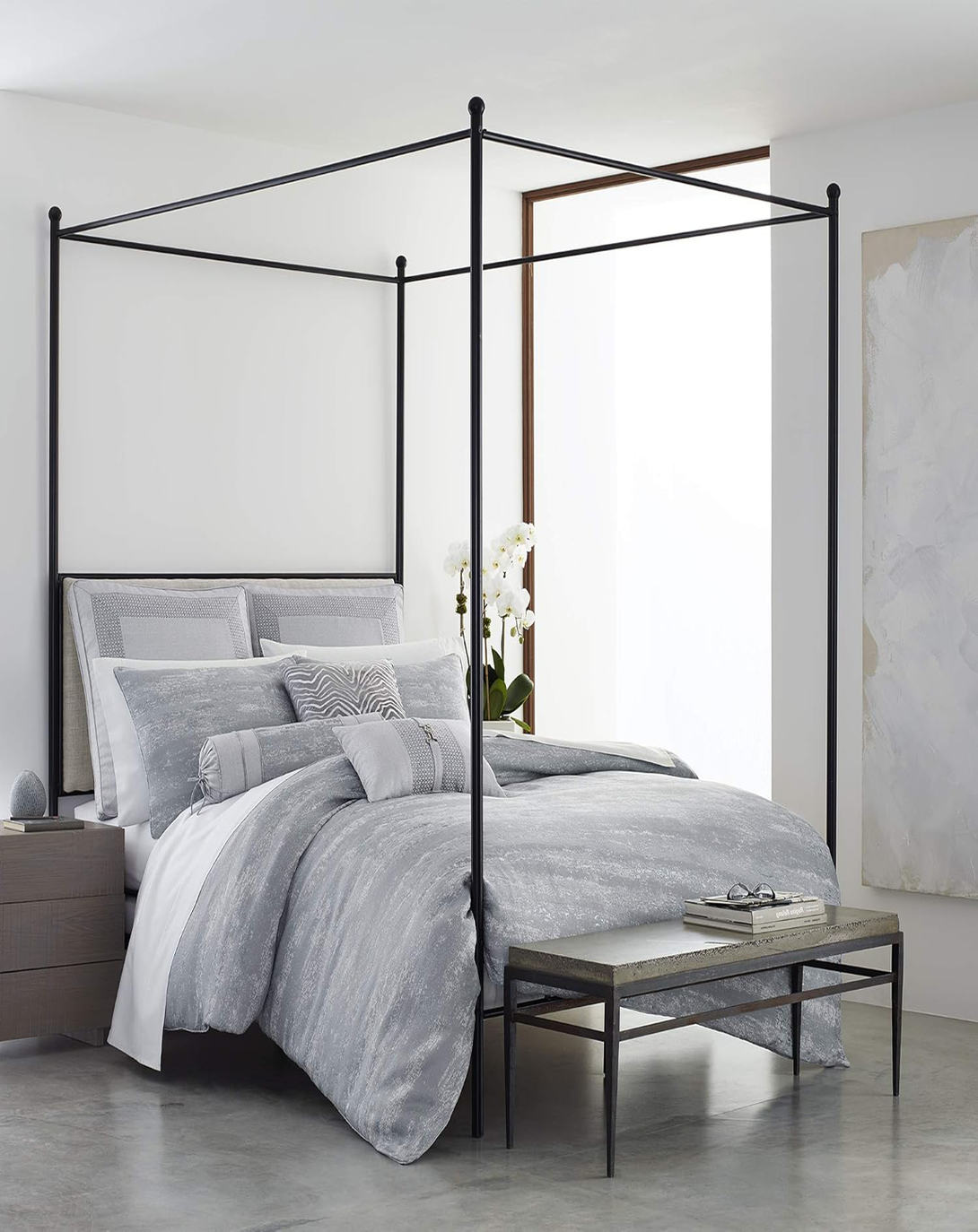 PRETTY EXCLUSIVE BED (Set of 4)