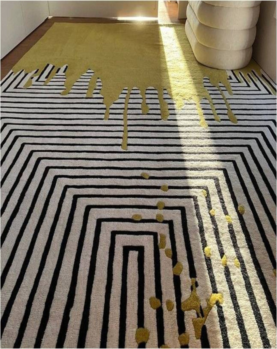 Palace Pattern Wool Rugs