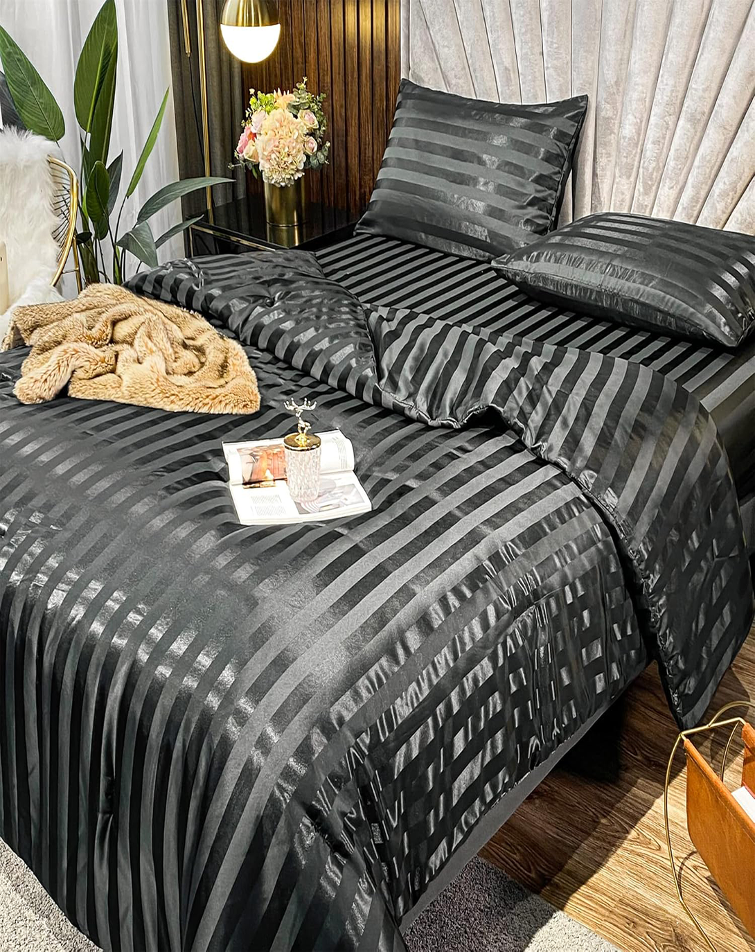 Piano EXCLUSIVE  BED (Set of 4) angie kripalani design