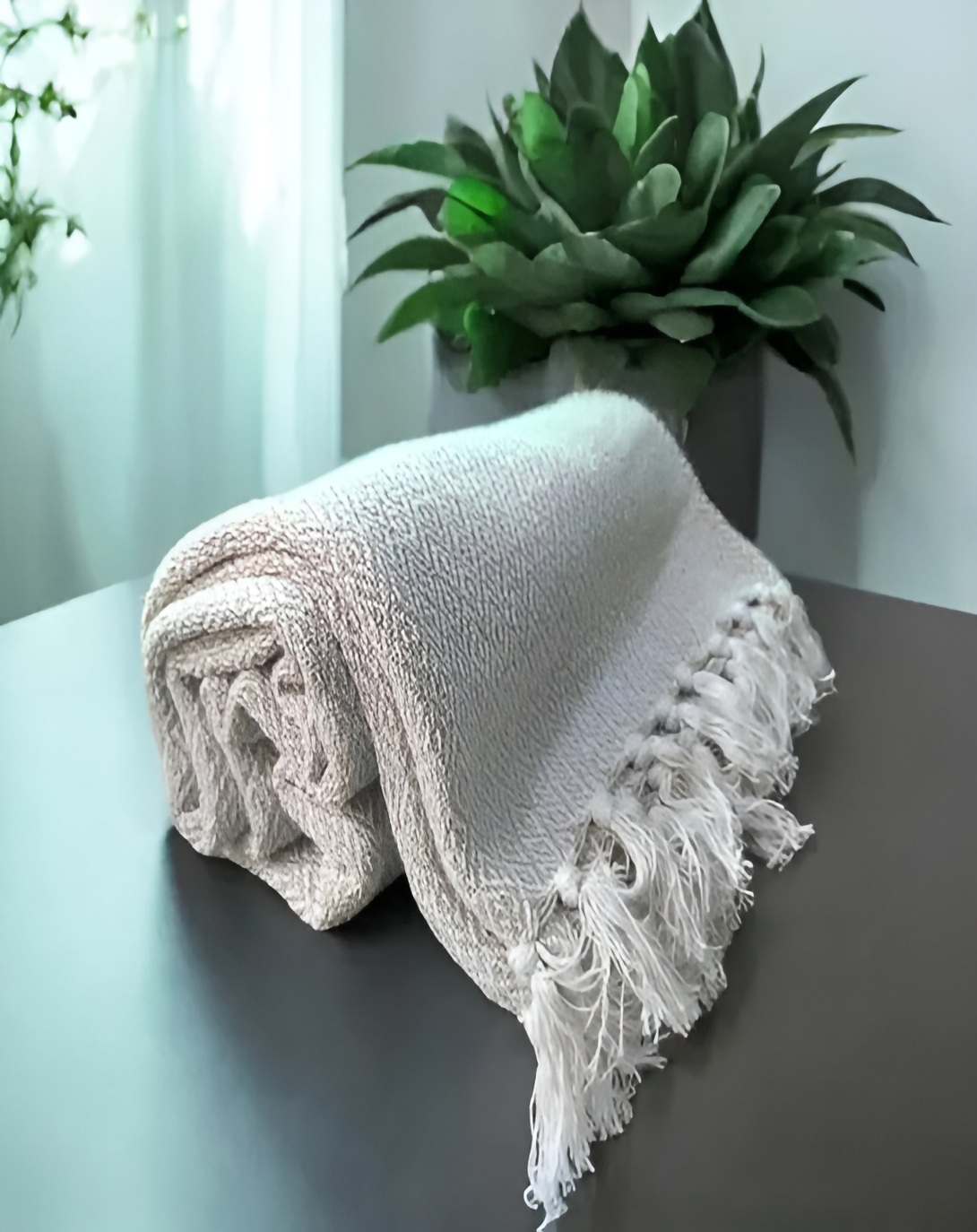 SOSIE BEAUTIFUL CREAM THROW & BLANKET