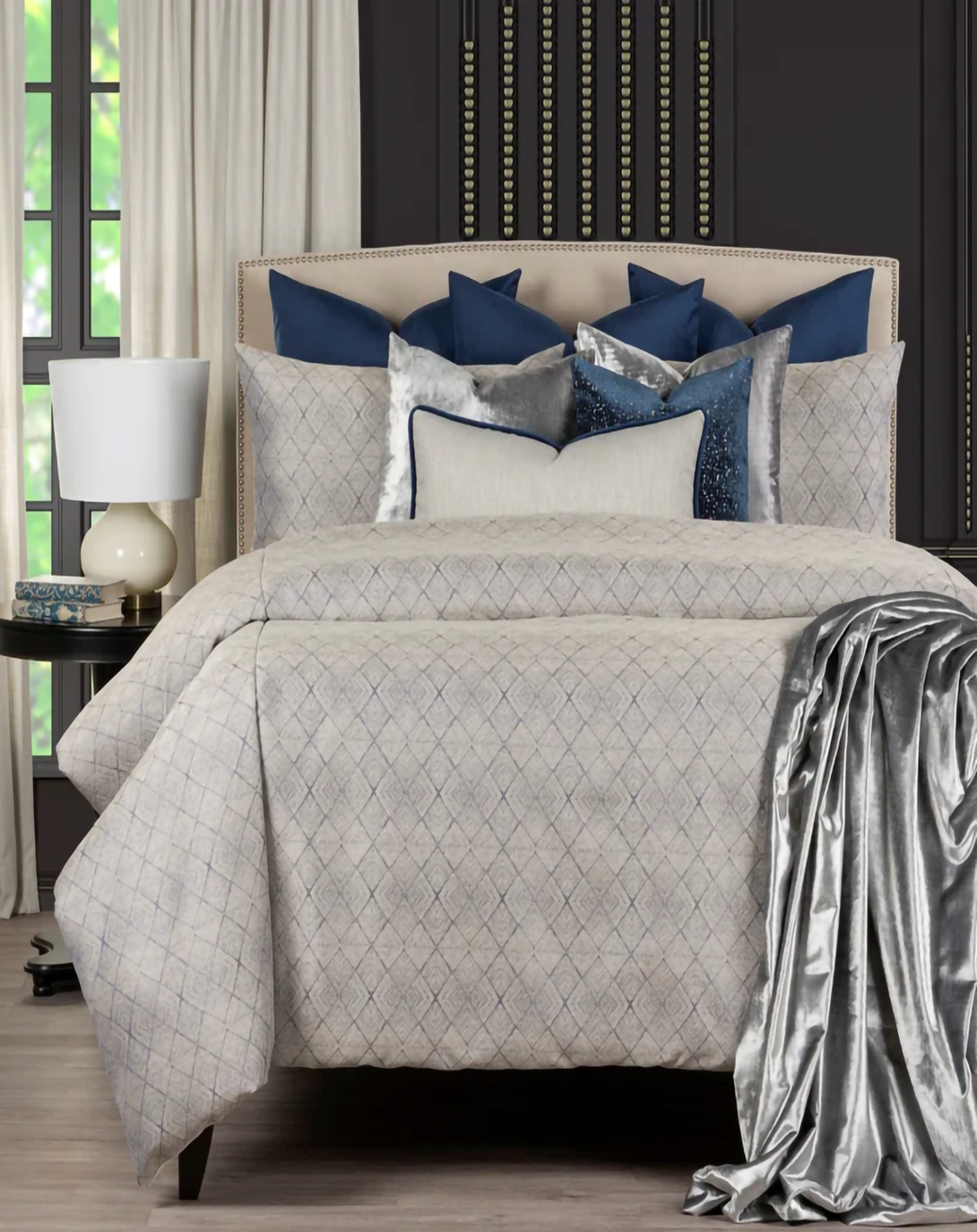 STITCH BED SET(Set of 4) ANGIE HOMES