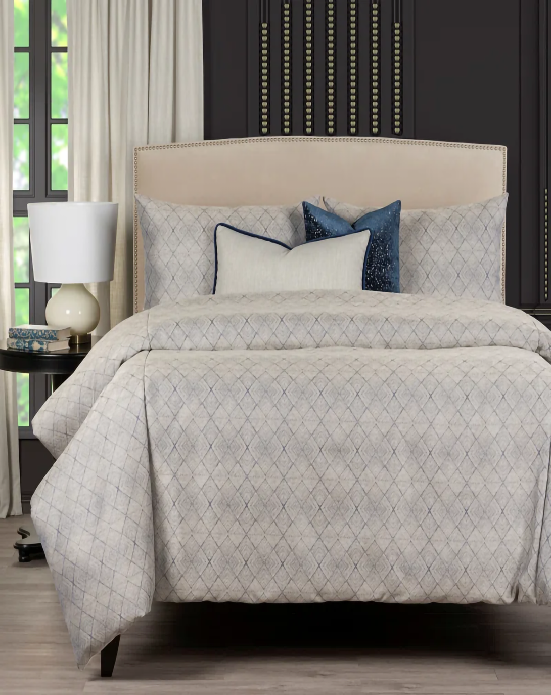 STITCH BED SET(Set of 4) ANGIE HOMES