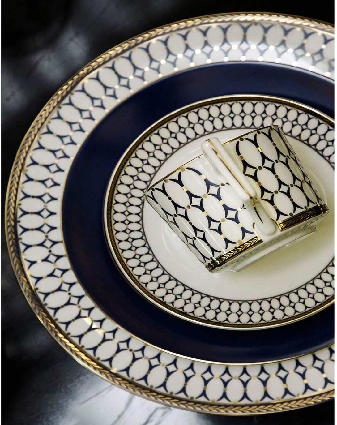 Sarah Blue and White plate set