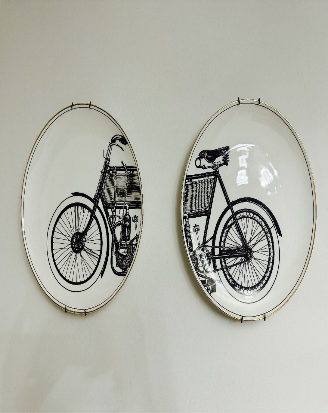 Simon Black and White Plates Set ANGIE HOMES