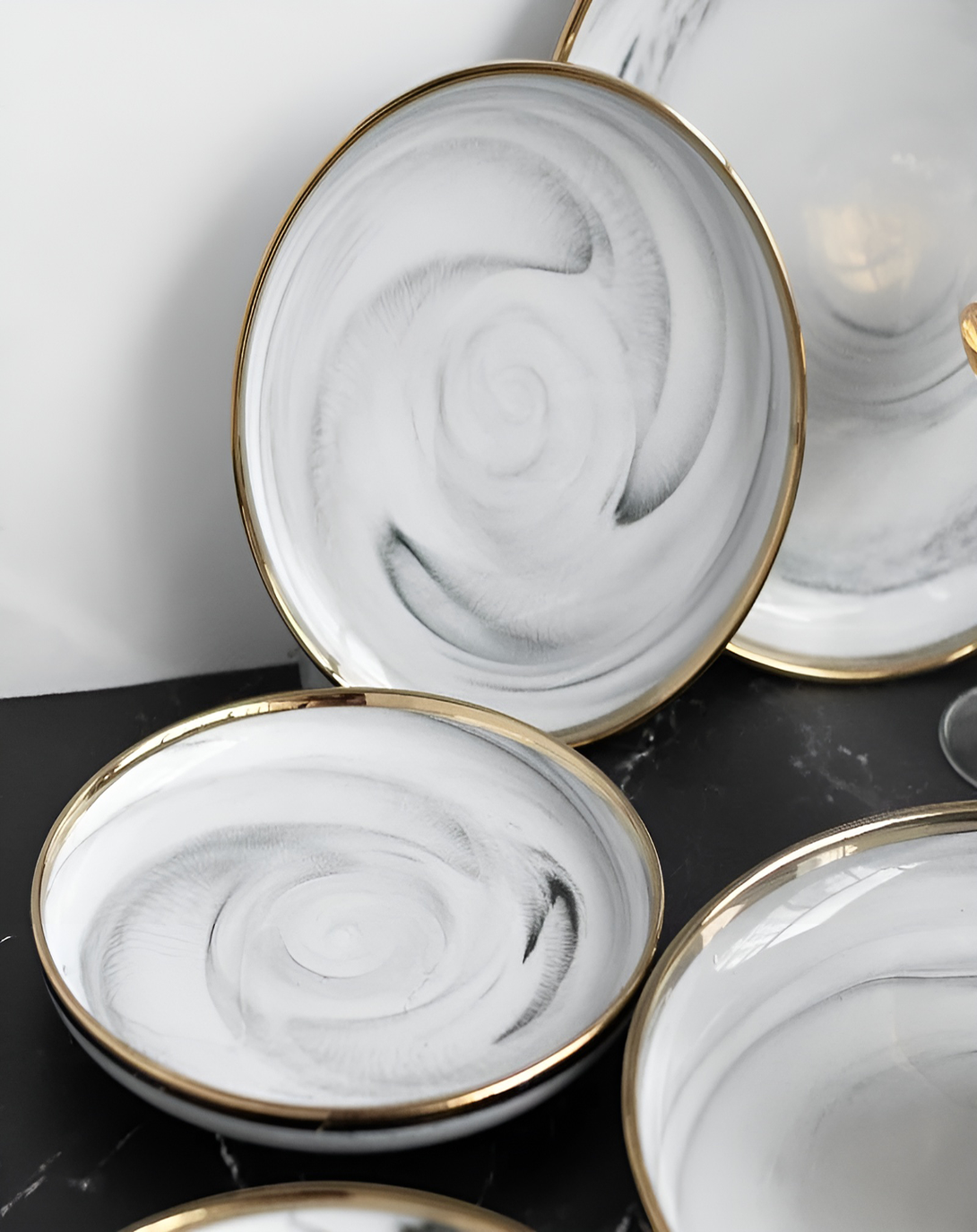 Simsun Porcelain Light Grey Plates Set