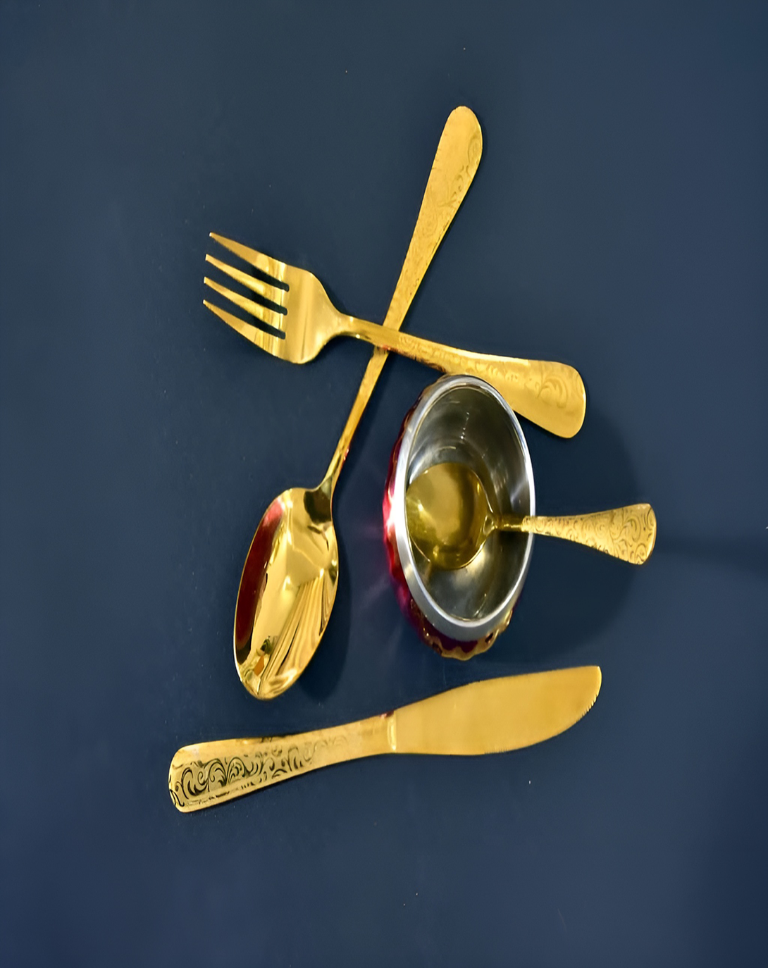 TEZZIN Gold Finish Cutlery Set