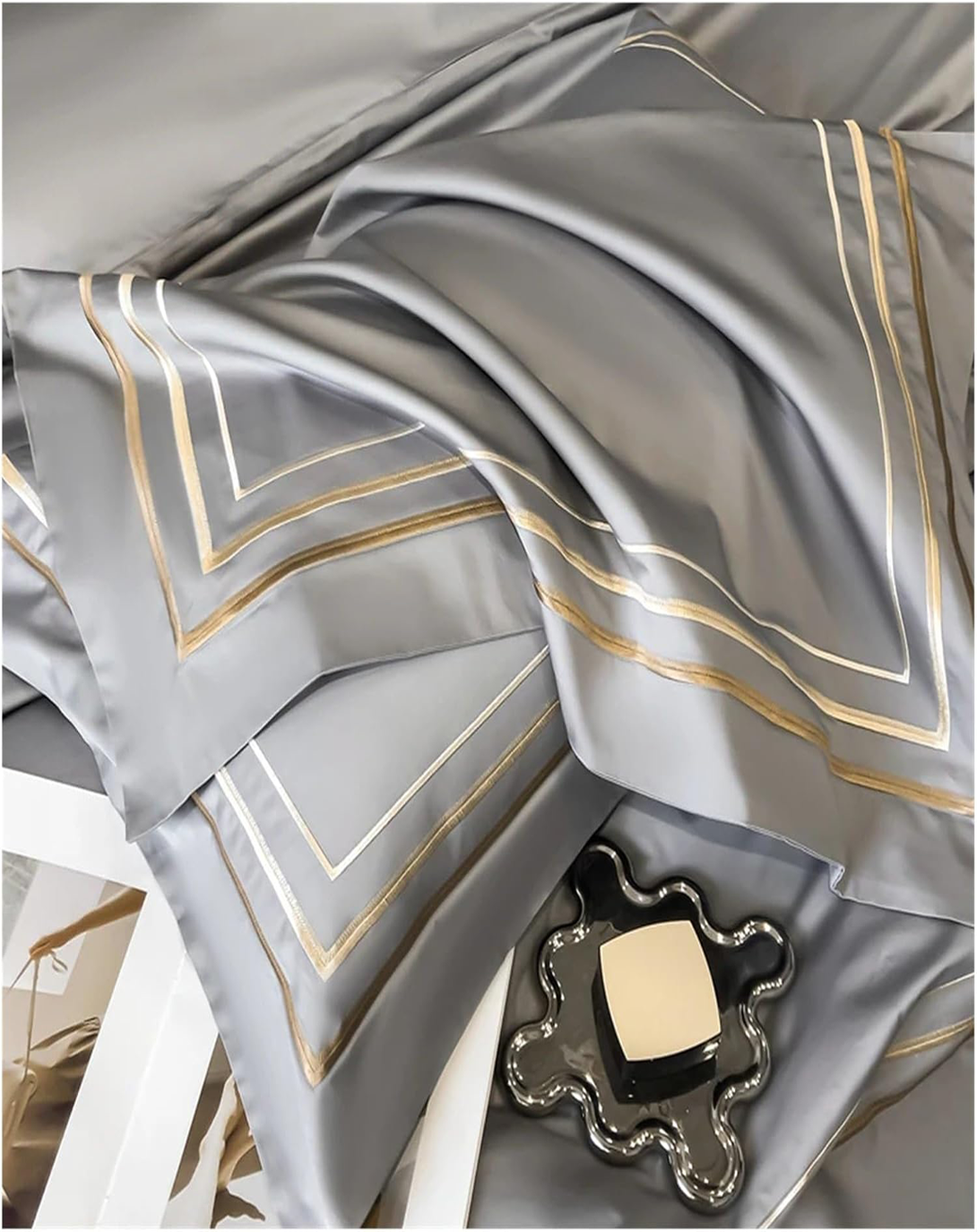 THORN LINEN  BED SET (SET OF 4) ANGIE HOMES