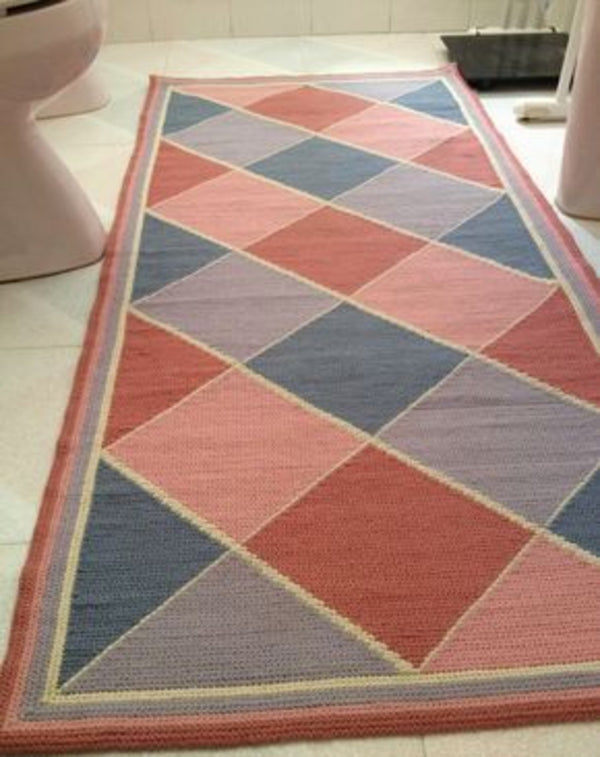 TimelessLoom Antique Carpet