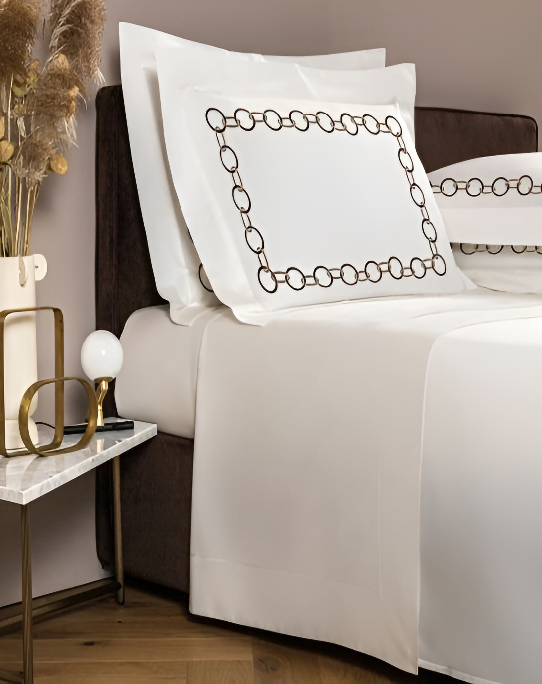 WOODY Bed Set (Set of 4)