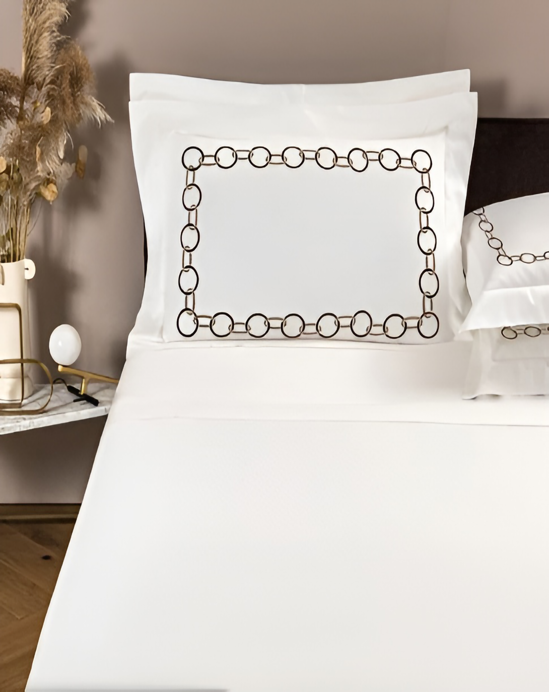 WOODY Bed Set (Set of 4)