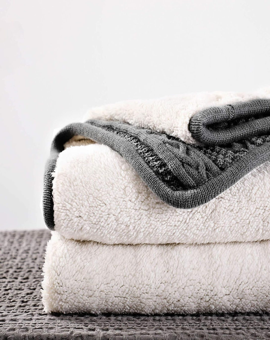 WarmEssence Ultra-Soft Duvets